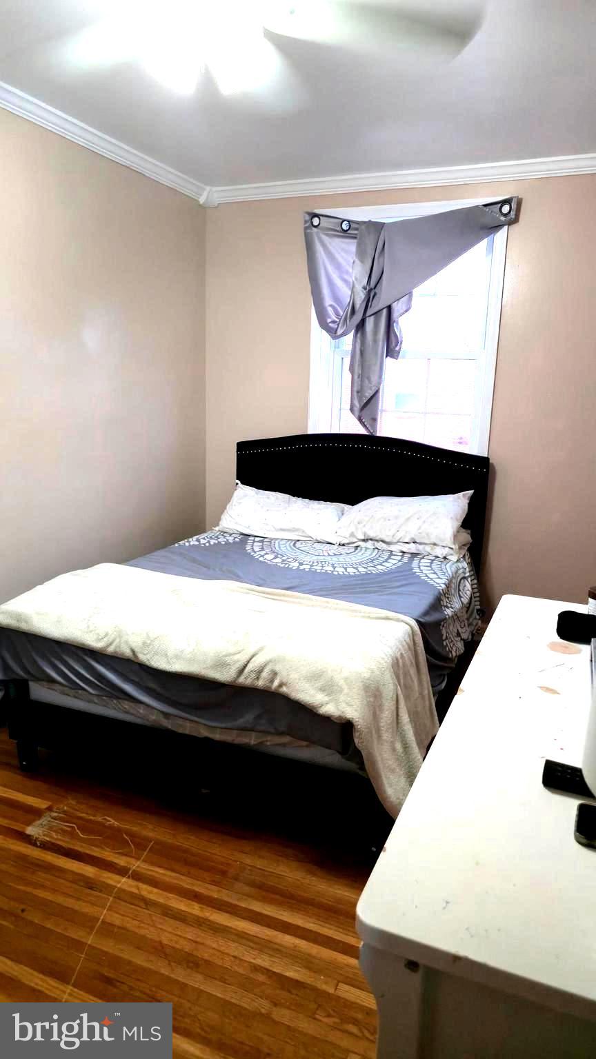 MAYFAIR (WEST) - Residential