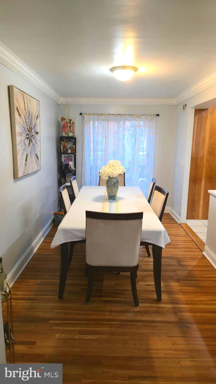 MAYFAIR (WEST) - Residential