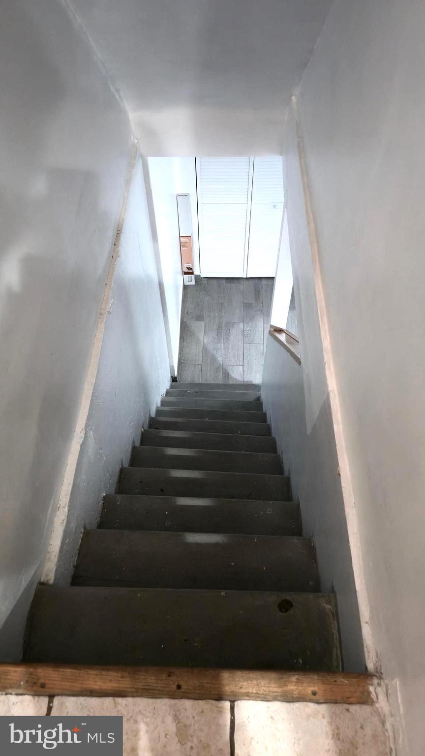 MAYFAIR (WEST) - Residential