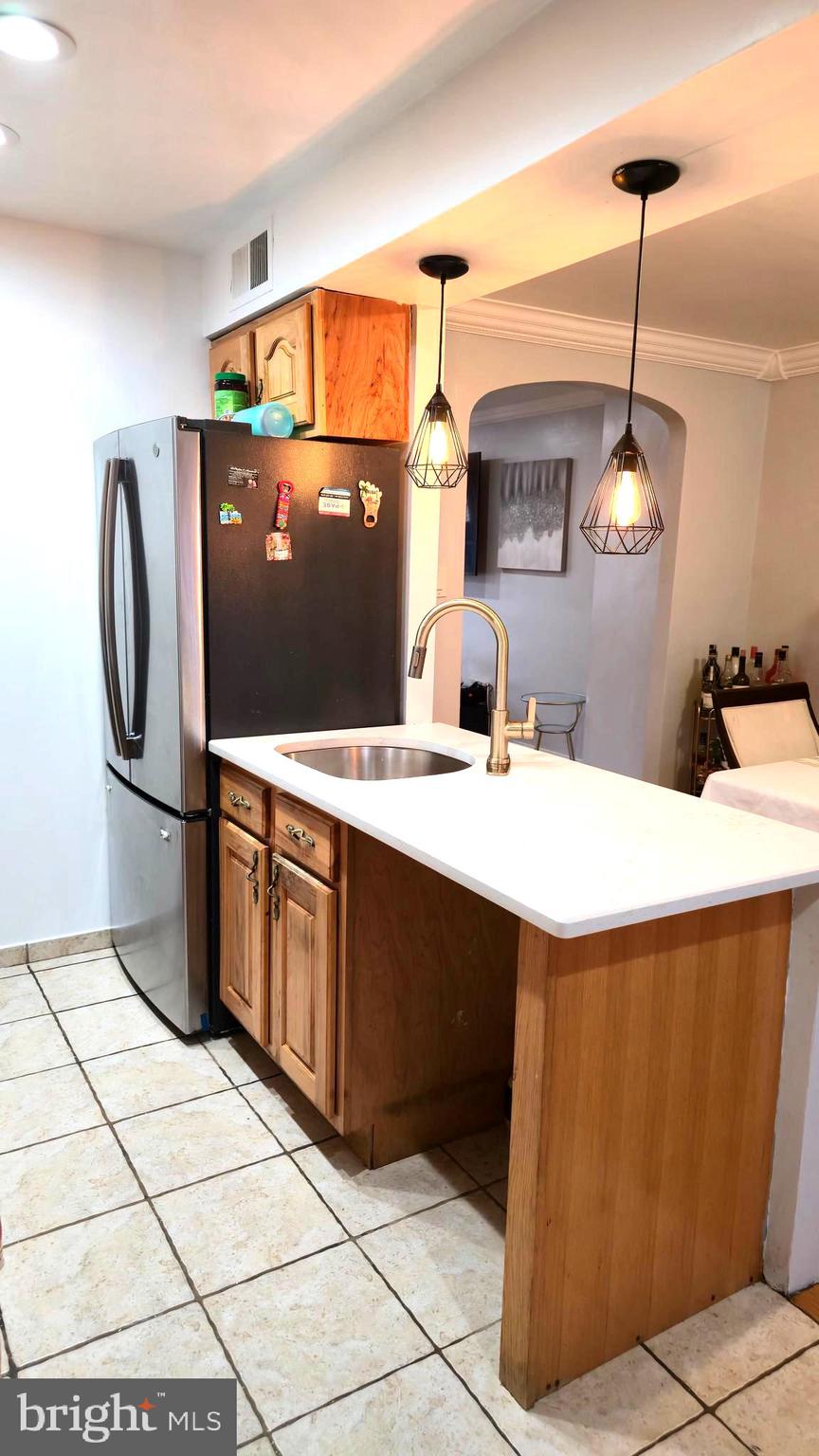 MAYFAIR (WEST) - Residential