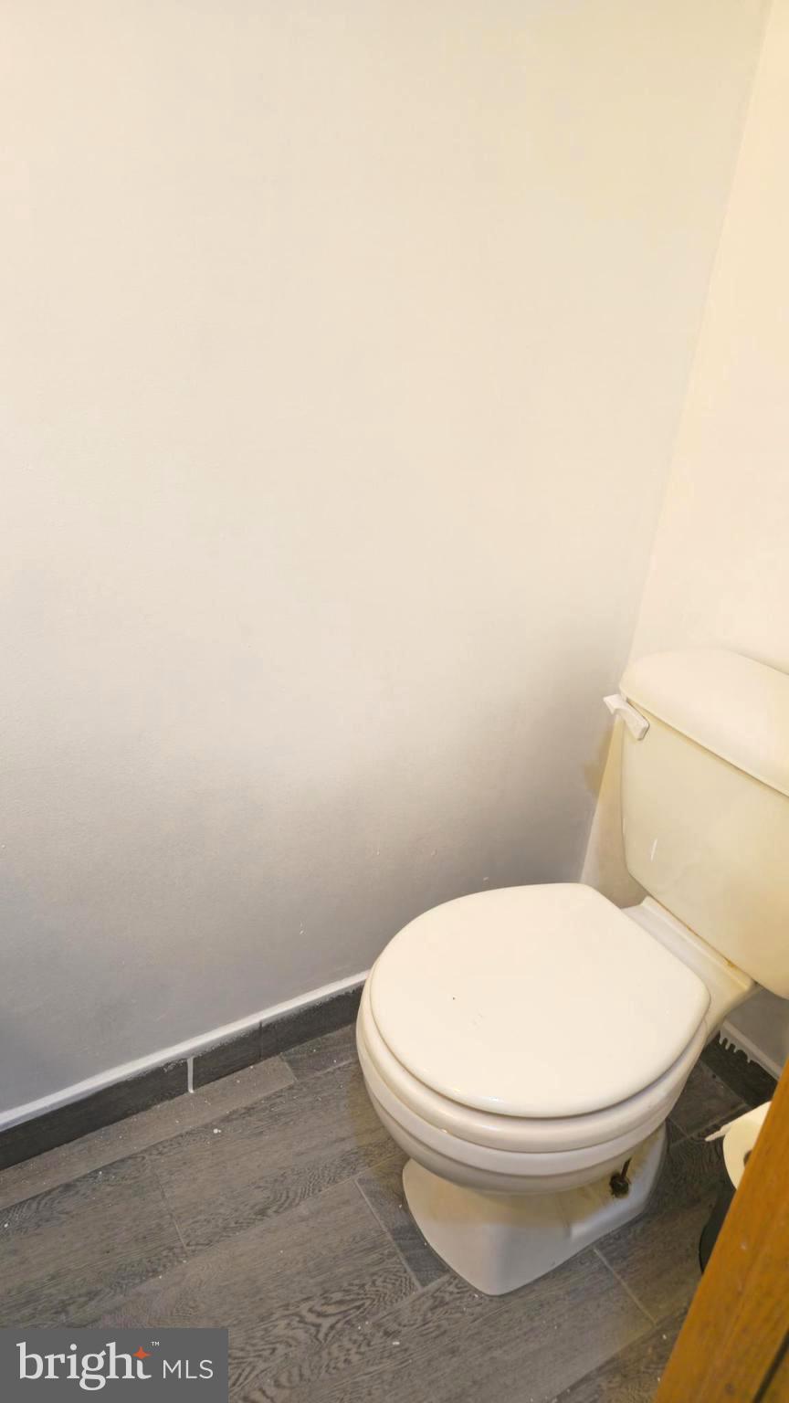 MAYFAIR (WEST) - Residential