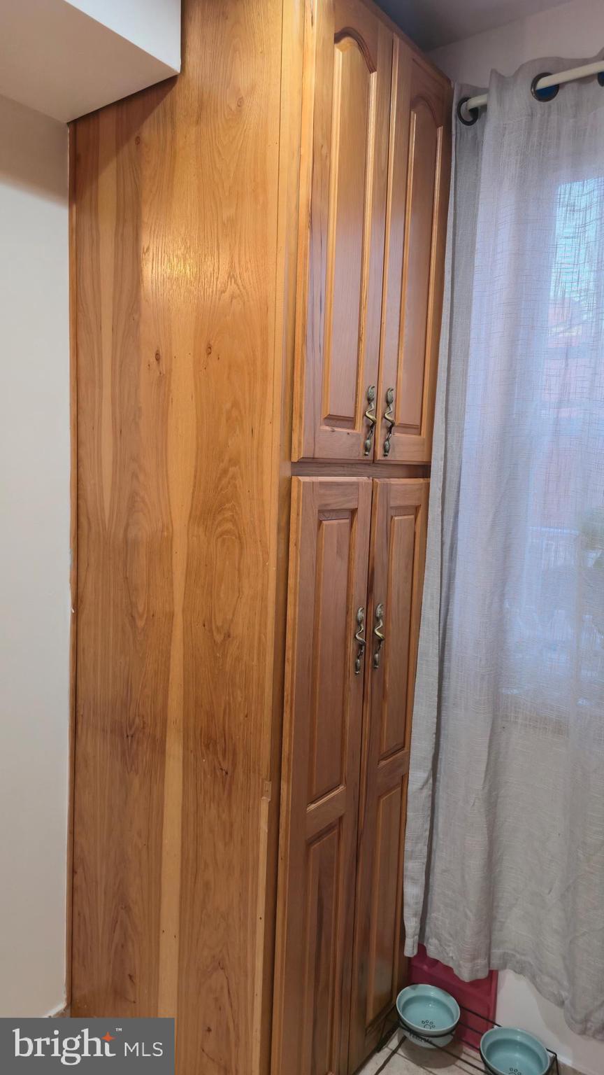 MAYFAIR (WEST) - Residential