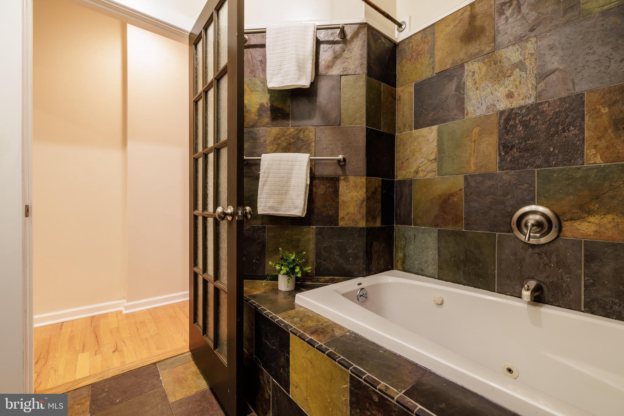 HAMPDEN HISTORIC DISTRICT - Residential