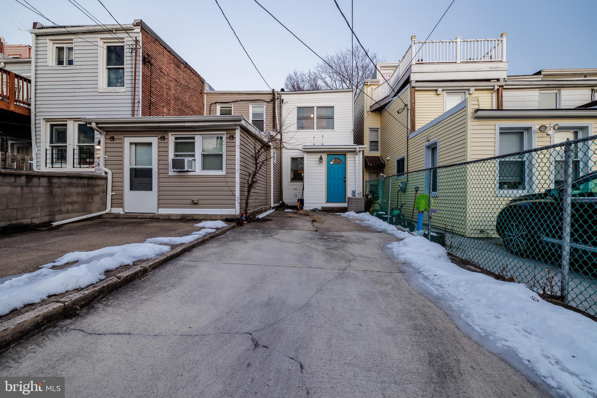 HAMPDEN HISTORIC DISTRICT - Residential