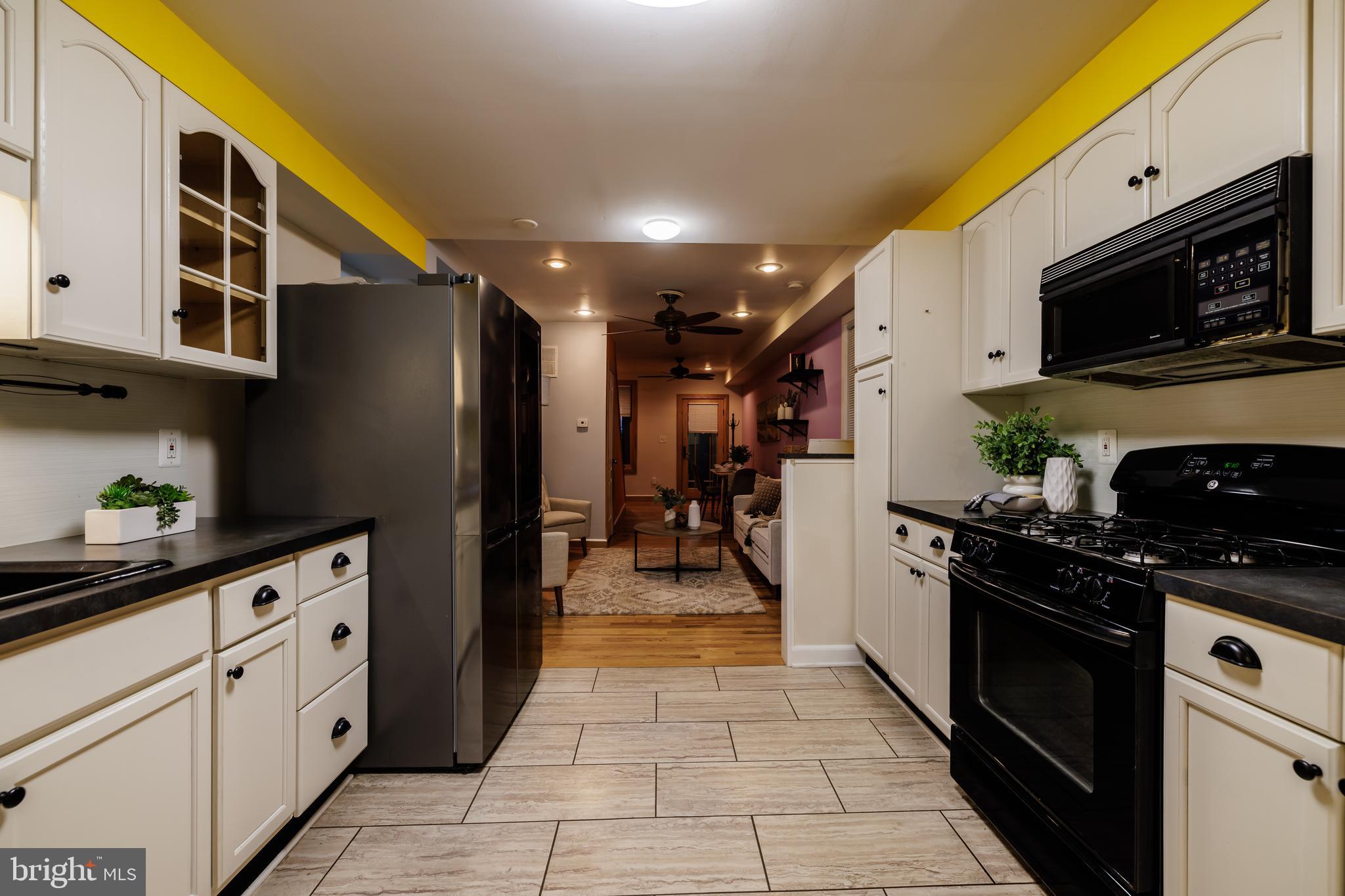 HAMPDEN HISTORIC DISTRICT - Residential