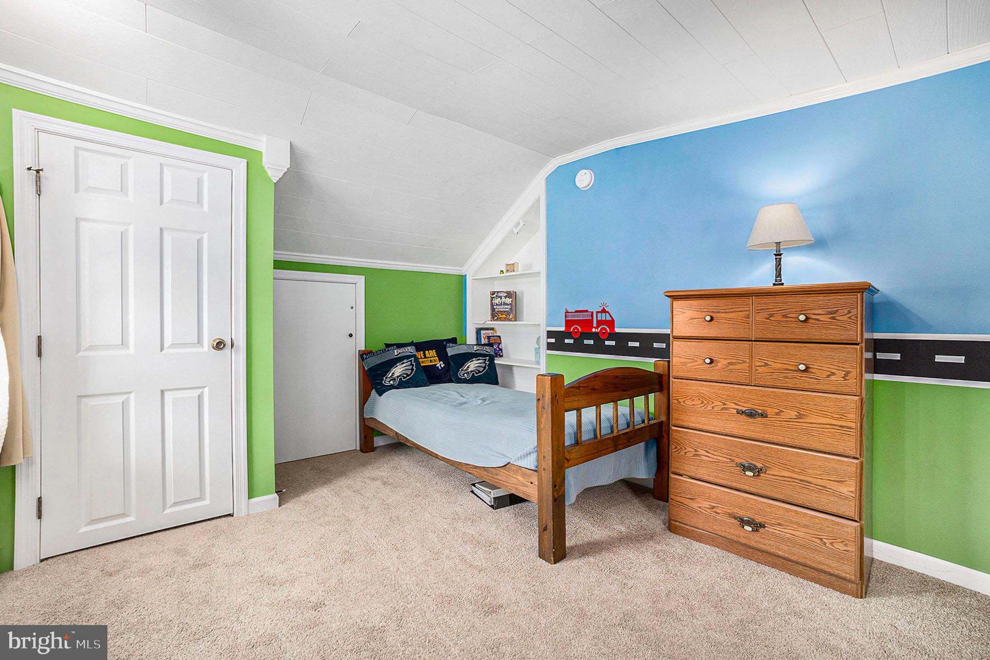 UPPER FAIRVIEW - Residential