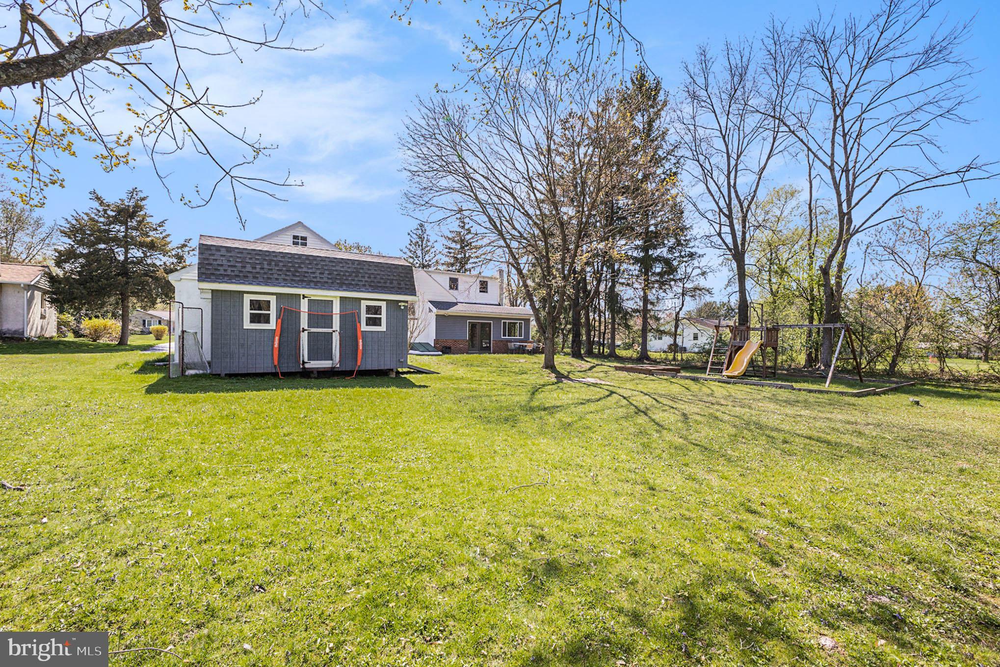 UPPER FAIRVIEW - Residential