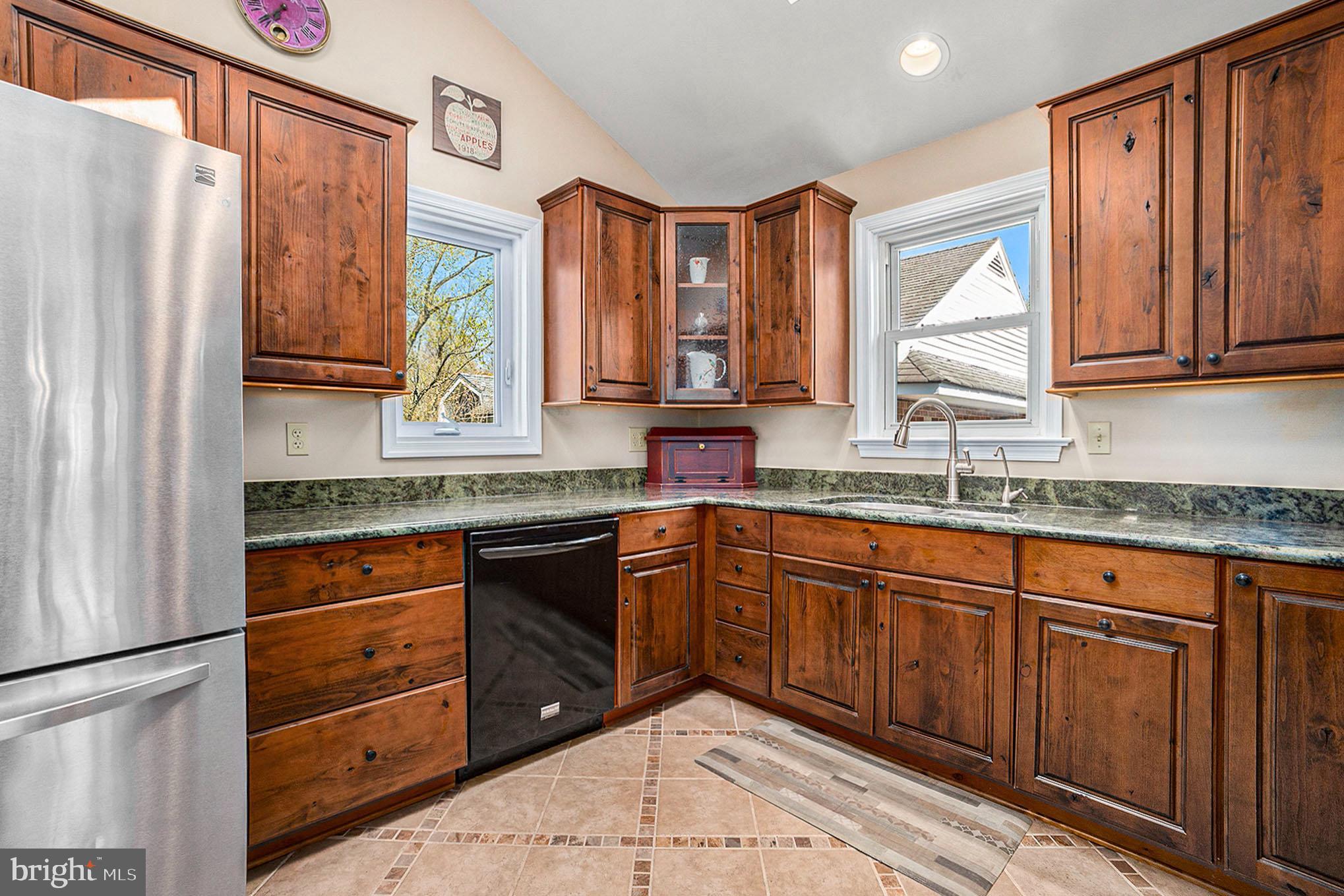 UPPER FAIRVIEW - Residential