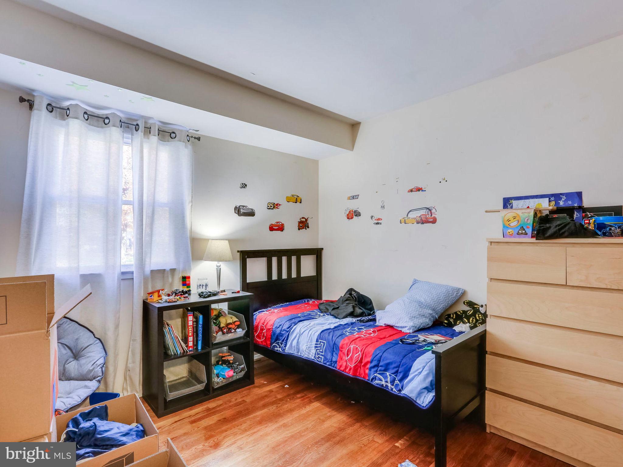 LAKEWOOD - Residential