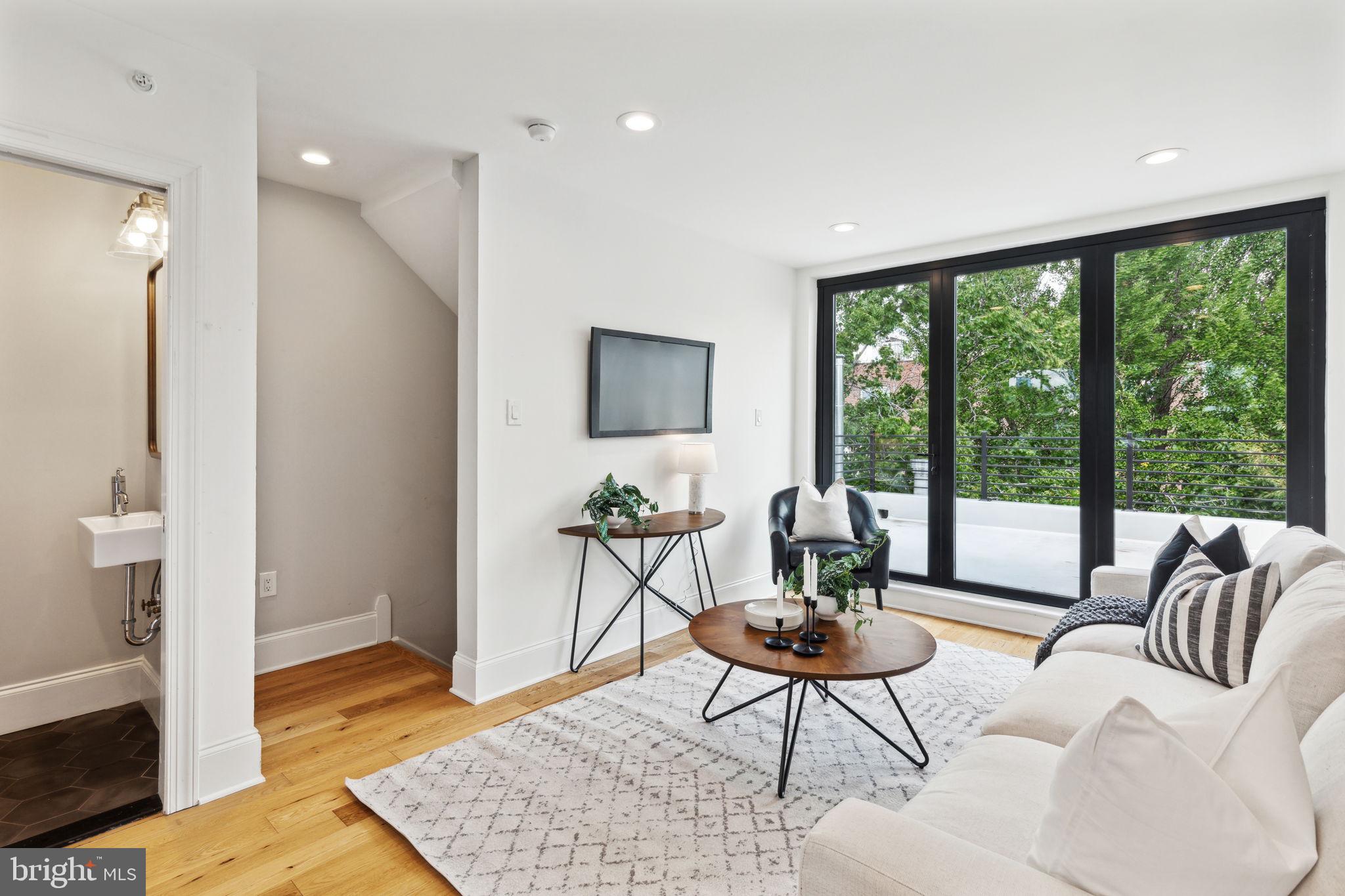 FITLER SQUARE - Residential