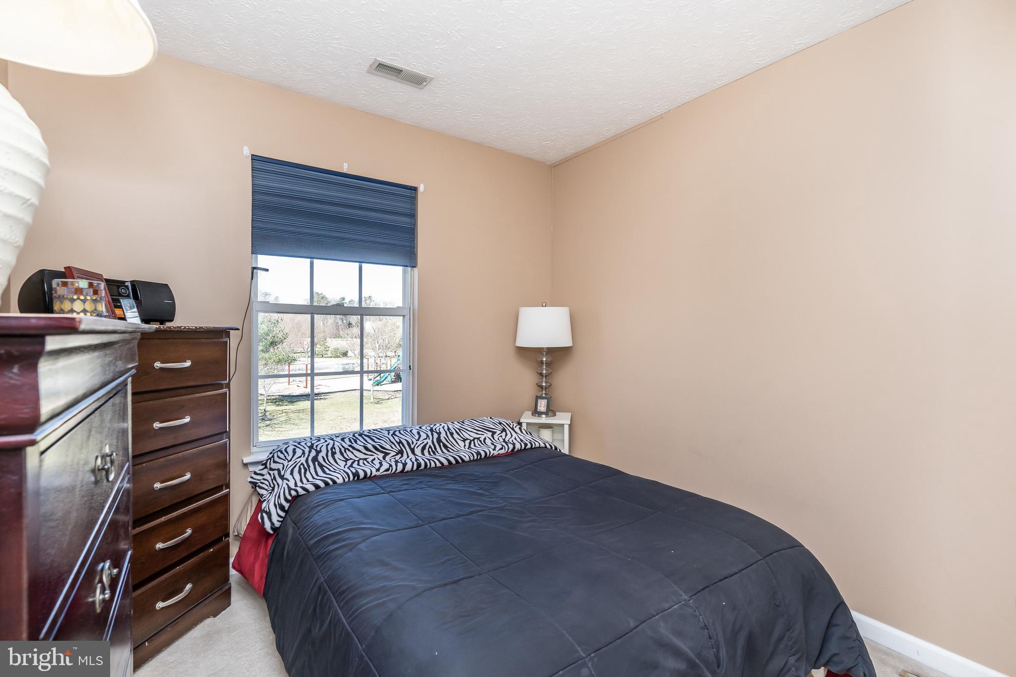 FARMINGTON VILLAGE - Residential