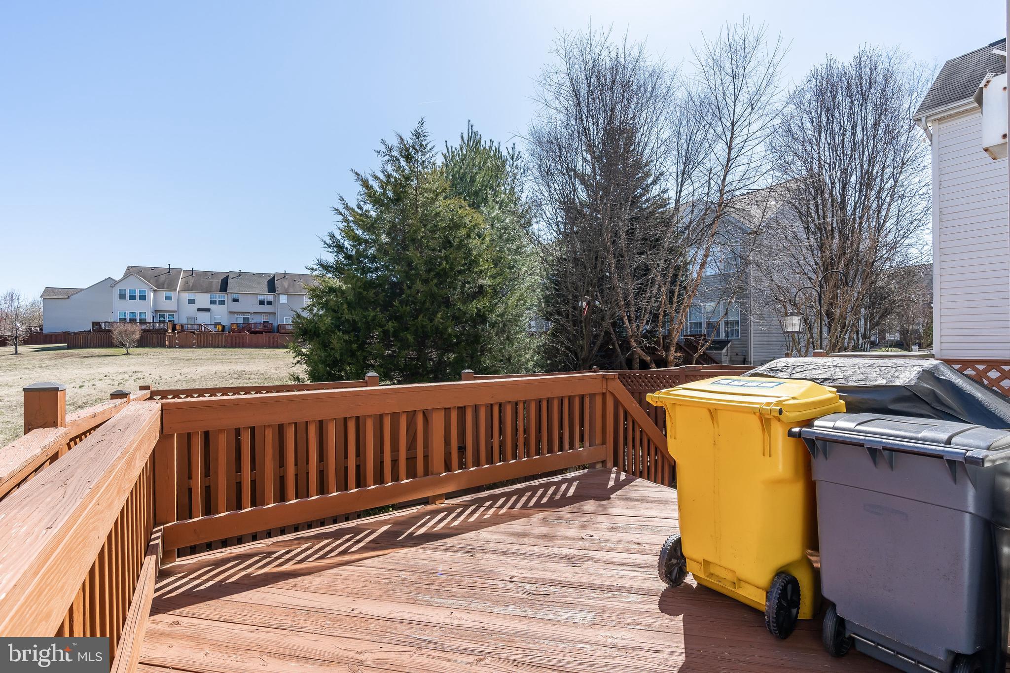 FARMINGTON VILLAGE - Residential