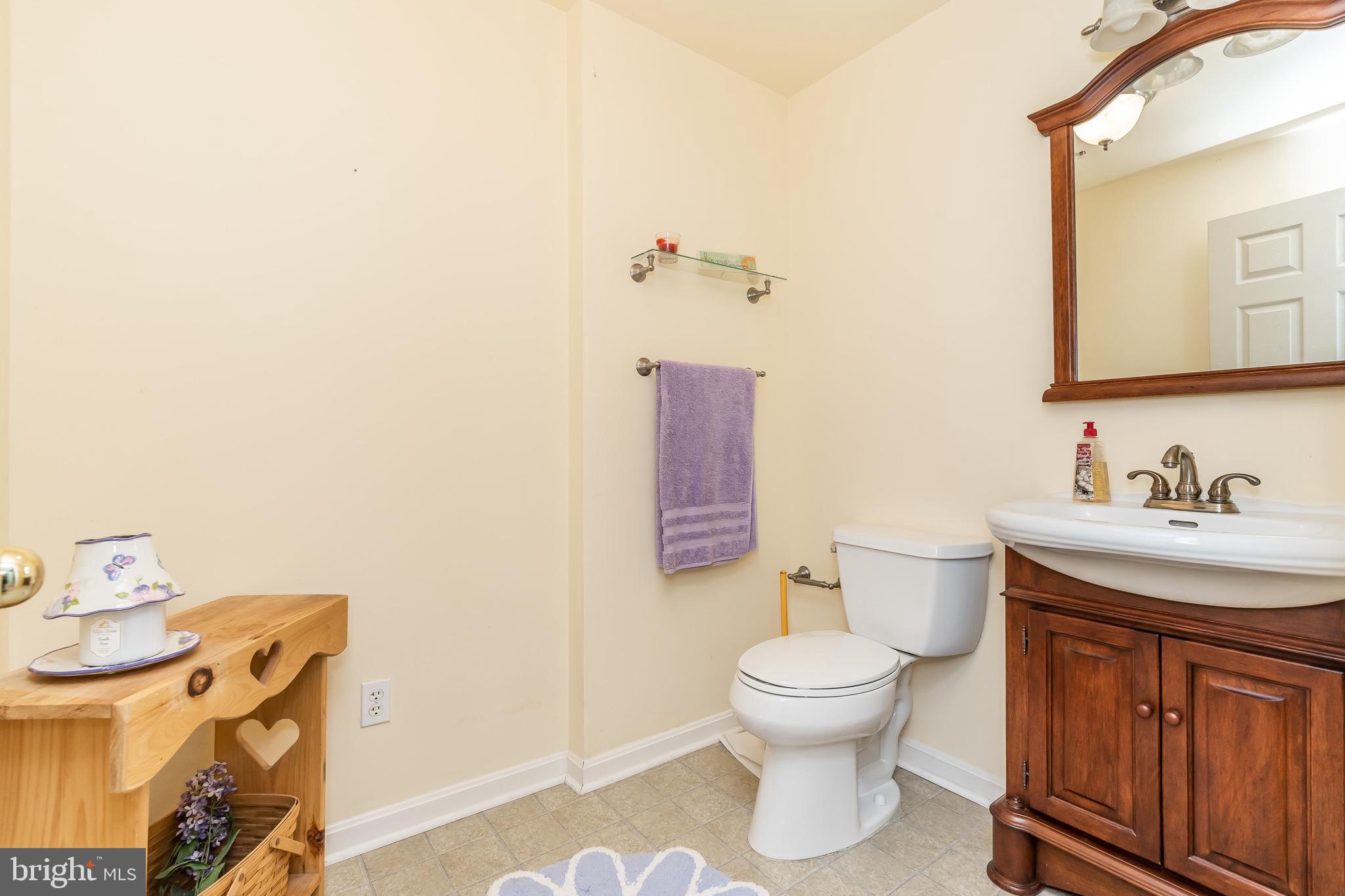 FARMINGTON VILLAGE - Residential