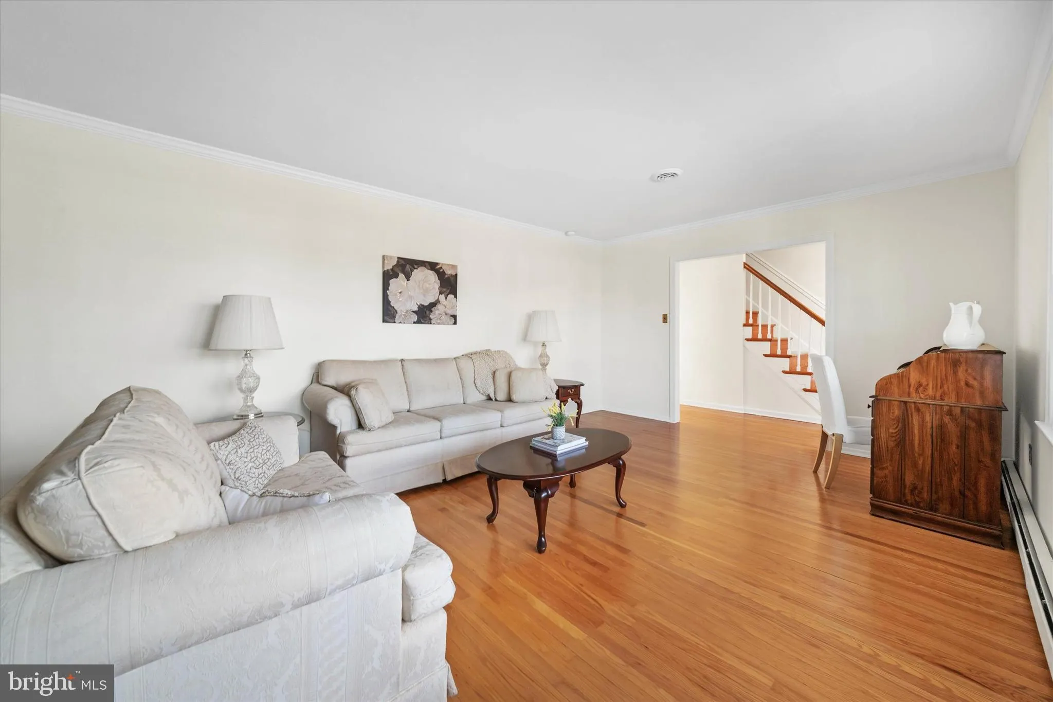 West Chester, Pennsylvania 19382, United States, 4 Bedrooms Bedrooms, ,4 BathroomsBathrooms,Residential,Pending,6599