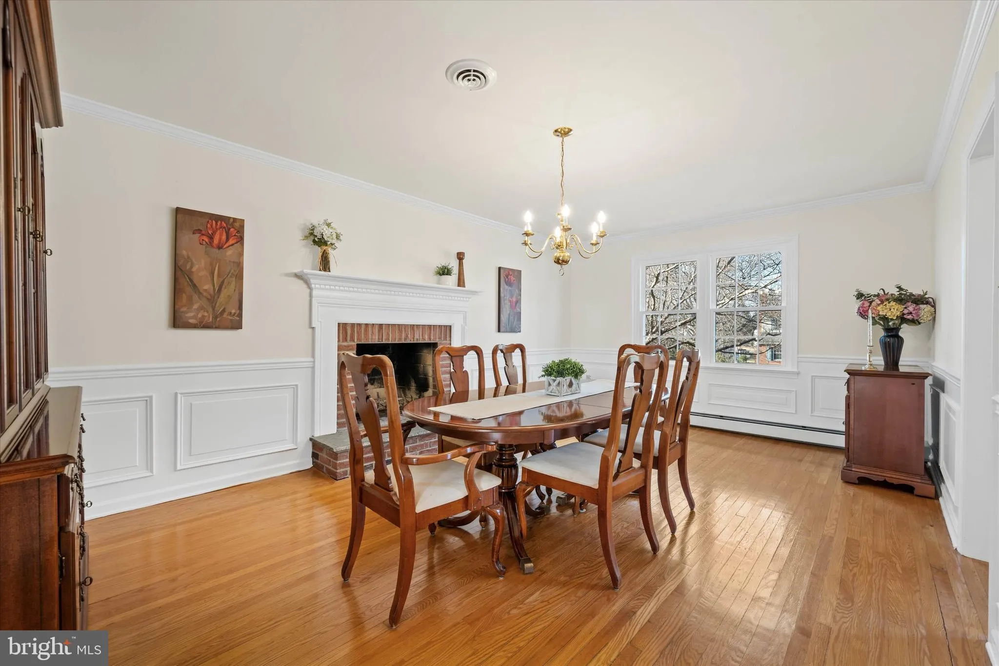 West Chester, Pennsylvania 19382, United States, 4 Bedrooms Bedrooms, ,4 BathroomsBathrooms,Residential,Pending,6599