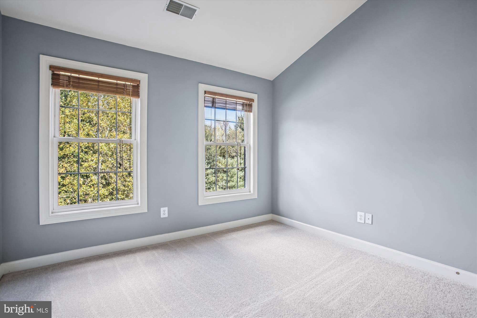 ELMWOOD - Residential