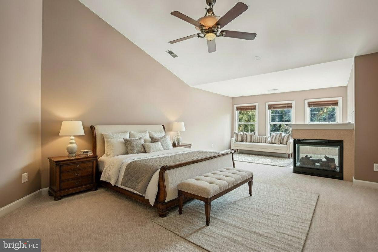 ELMWOOD - Residential