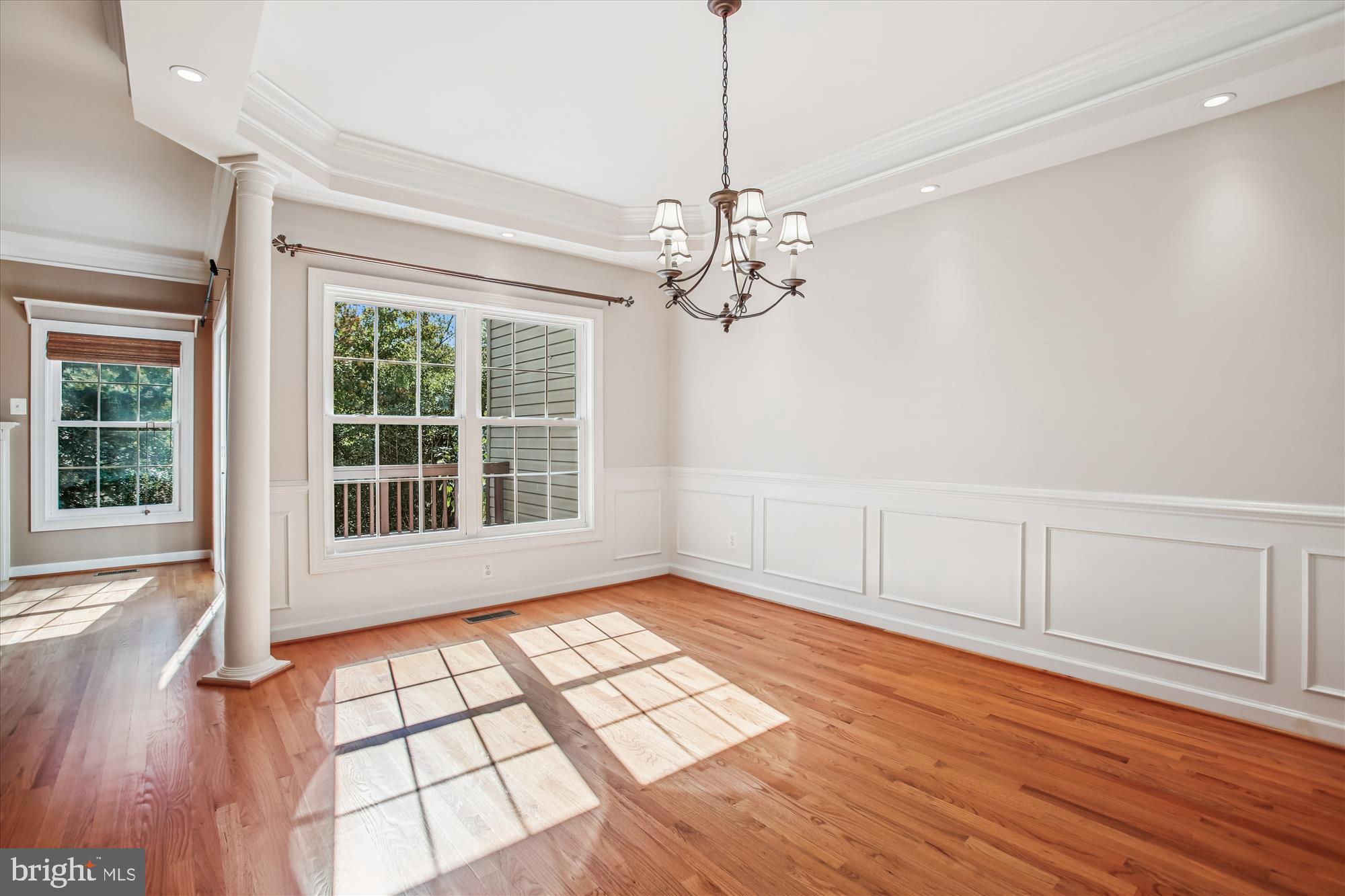 ELMWOOD - Residential