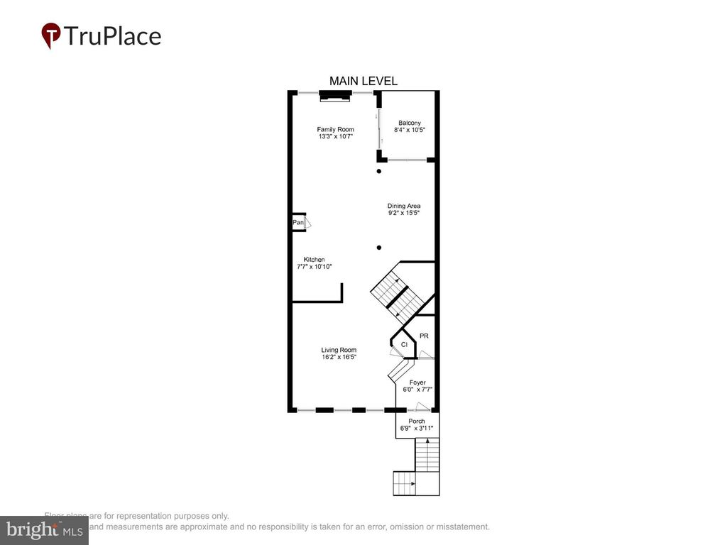 Photo of 3852 Elmwood Towne Way, ALEXANDRIA, VA 22303 (MLS # VAFX2274482)