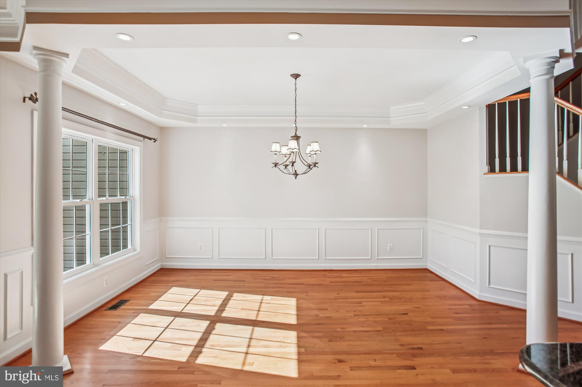 ELMWOOD - Residential