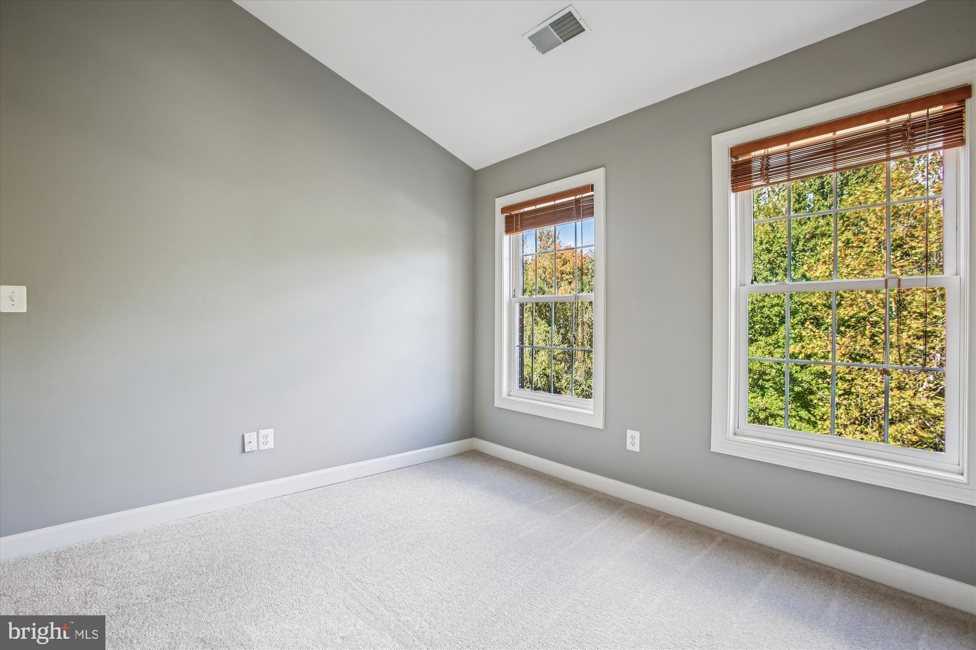 ELMWOOD - Residential