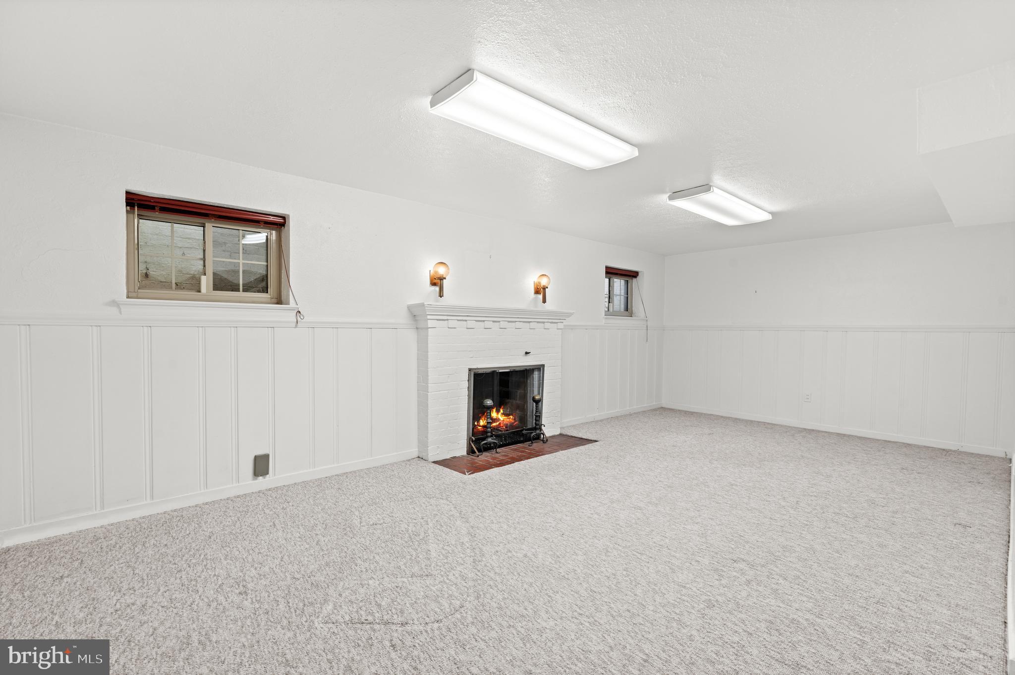 ROLLINGWOOD - Residential