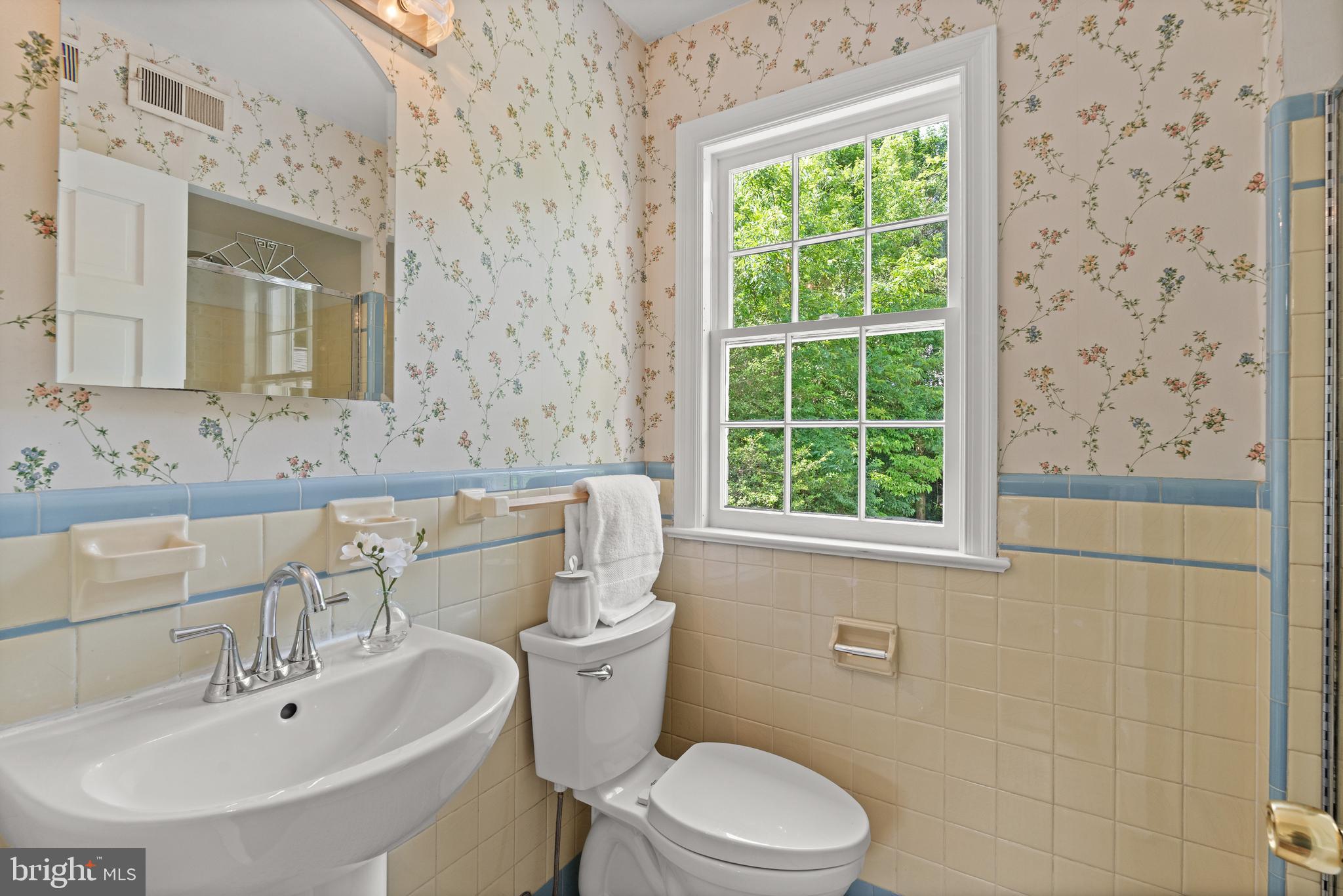 ROLLINGWOOD - Residential