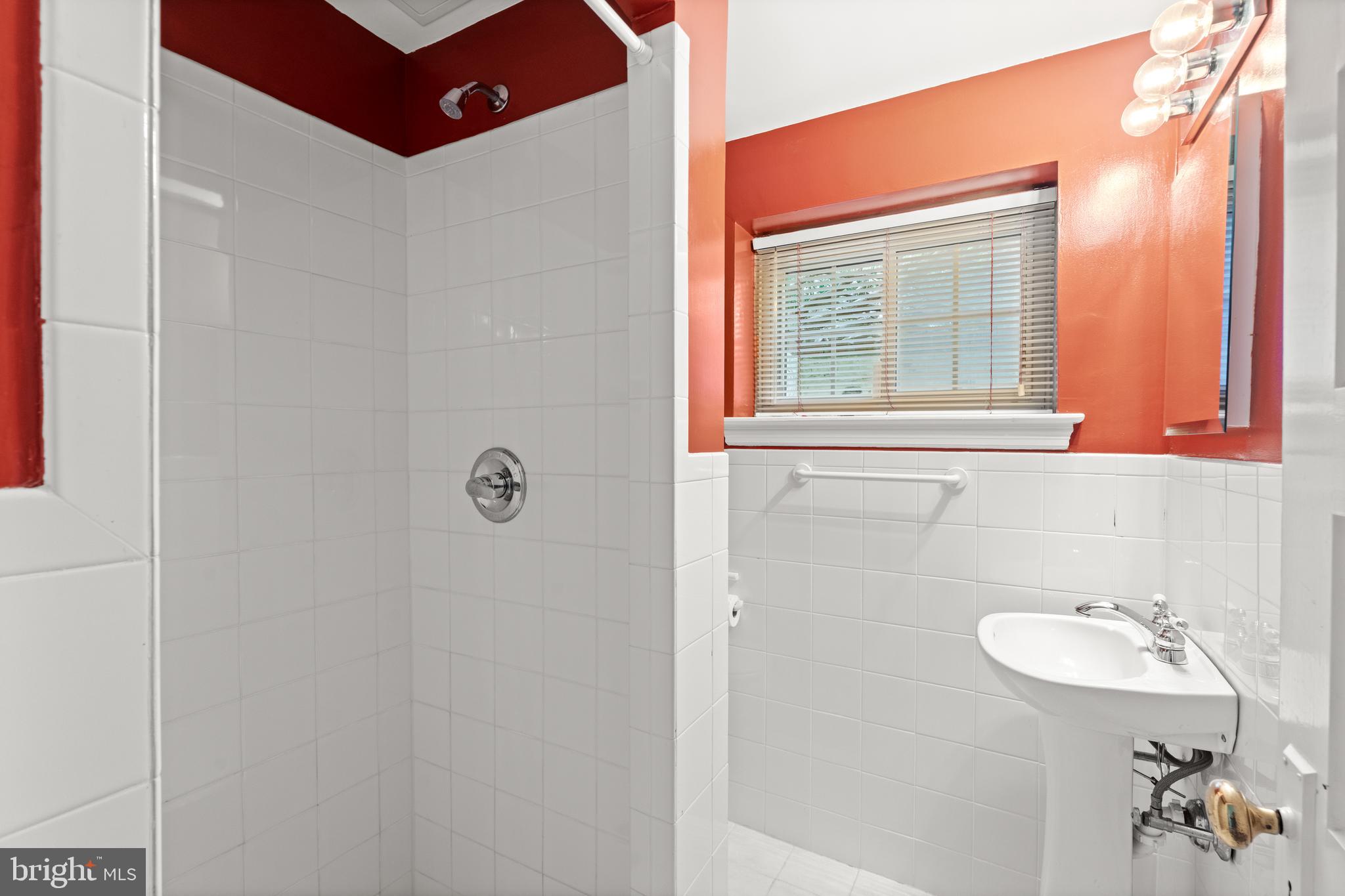 ROLLINGWOOD - Residential