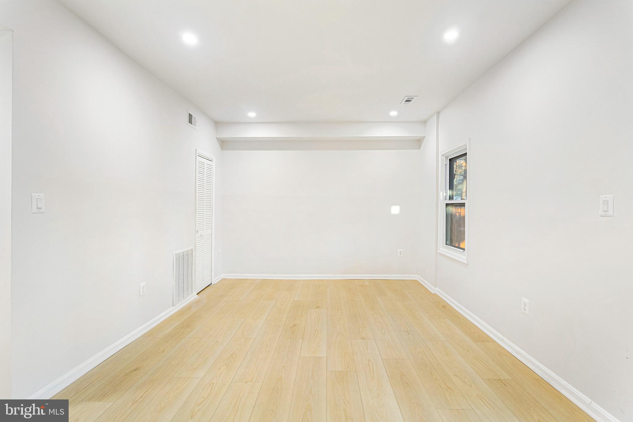 FERNSHIRE FARMS - Residential