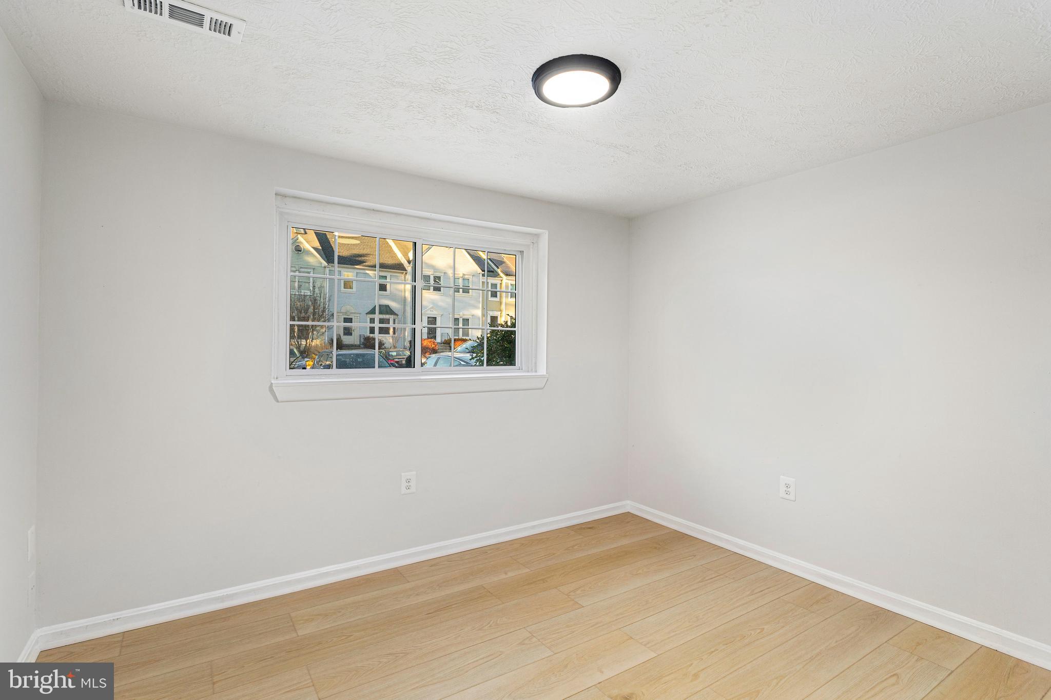 FERNSHIRE FARMS - Residential