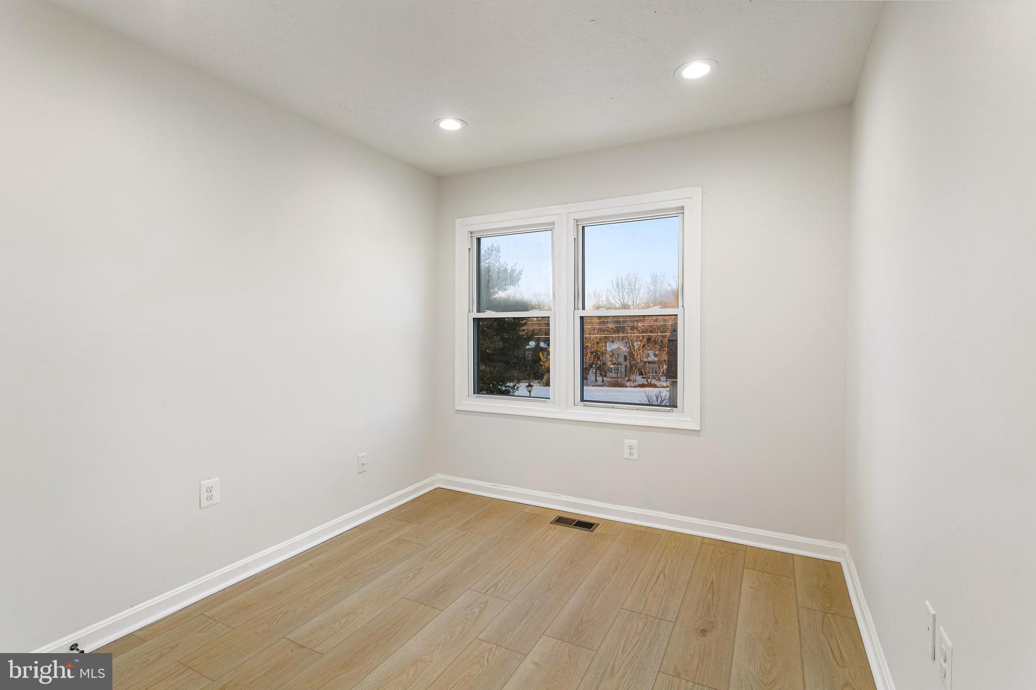 FERNSHIRE FARMS - Residential