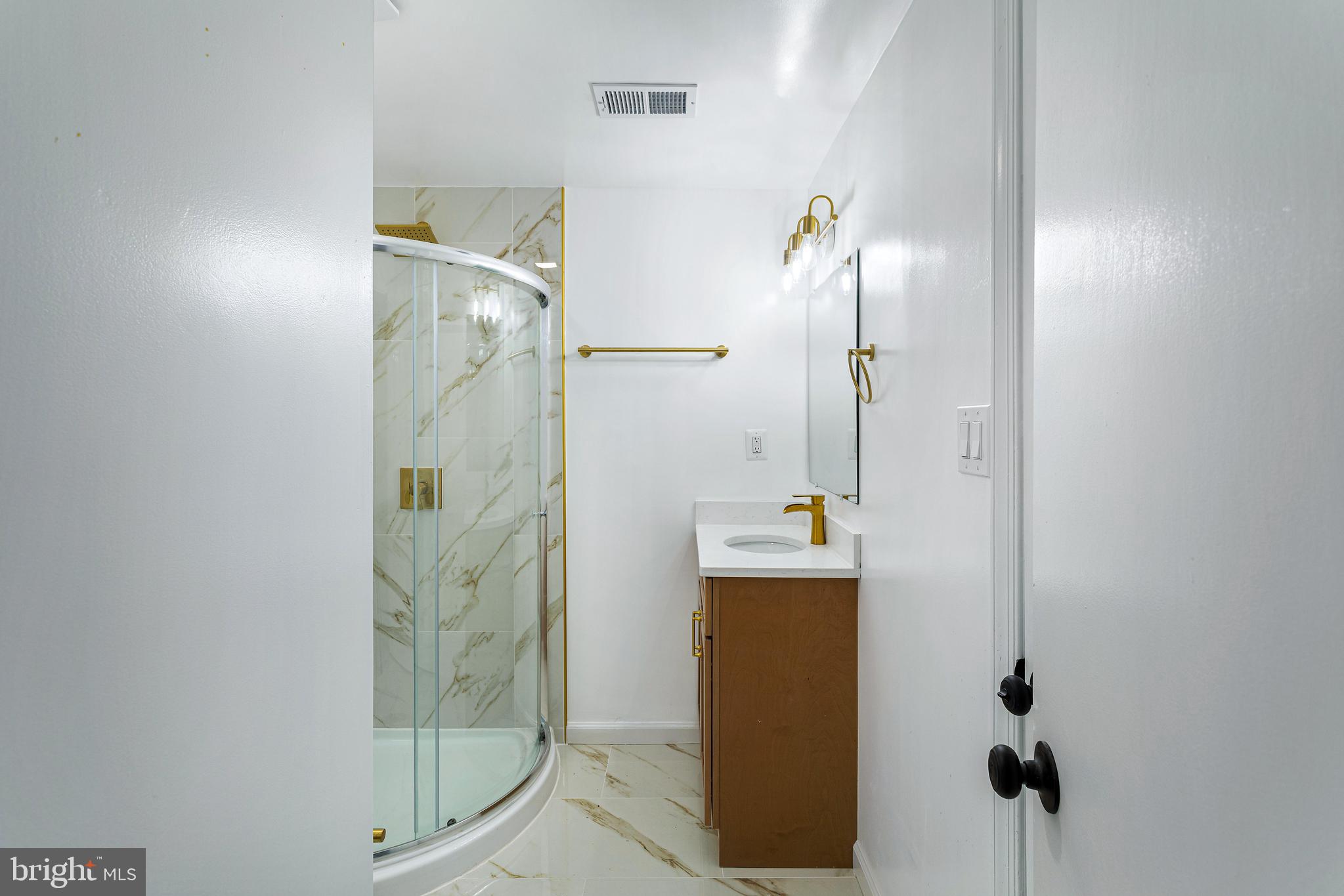 FERNSHIRE FARMS - Residential