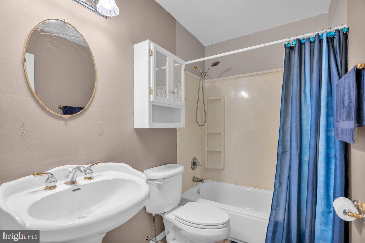 BRISTOL - Residential