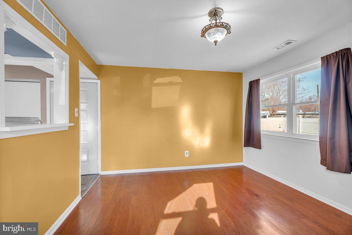 BRISTOL - Residential