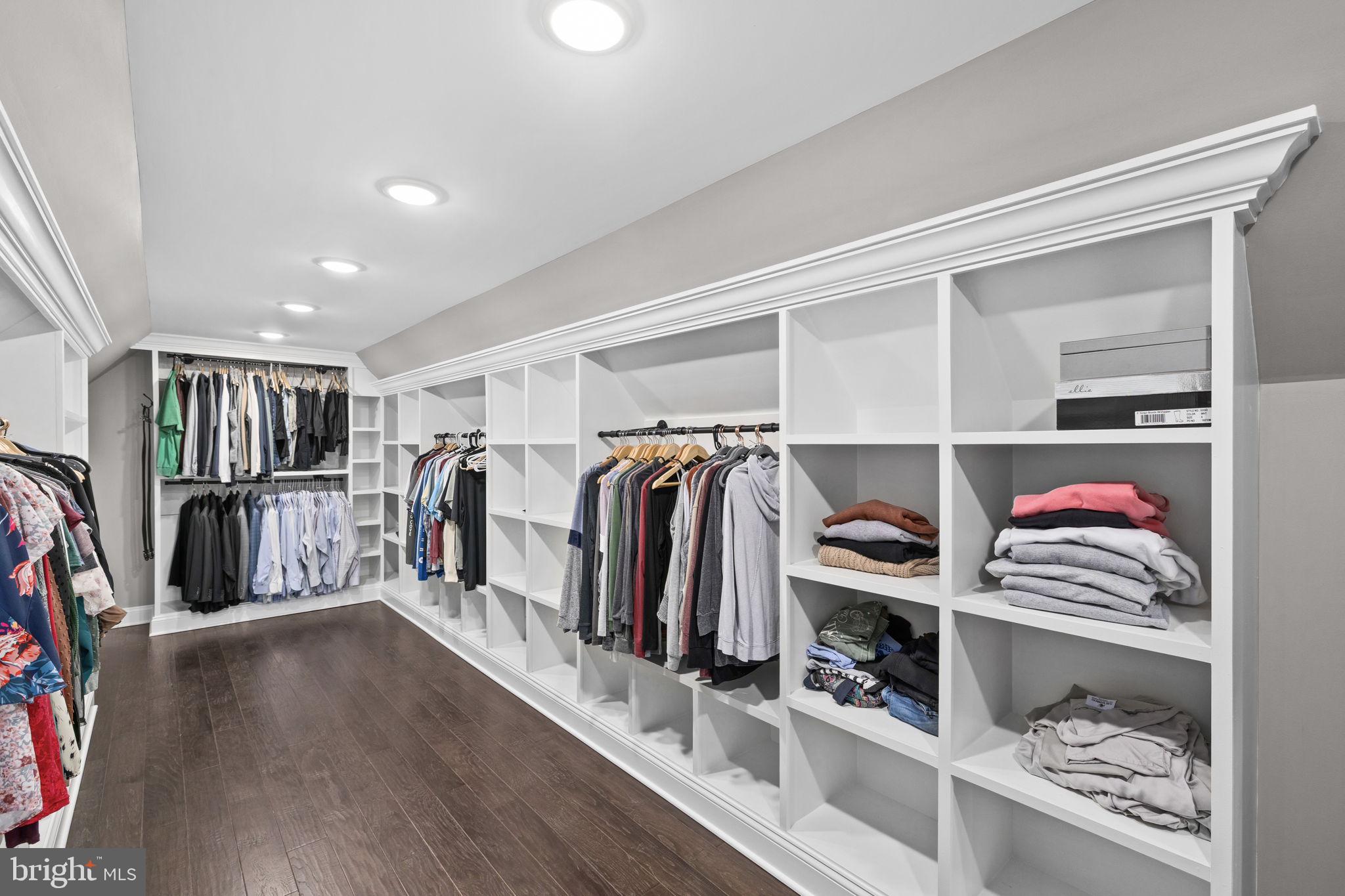 CUCKOO'S NEST - Residential