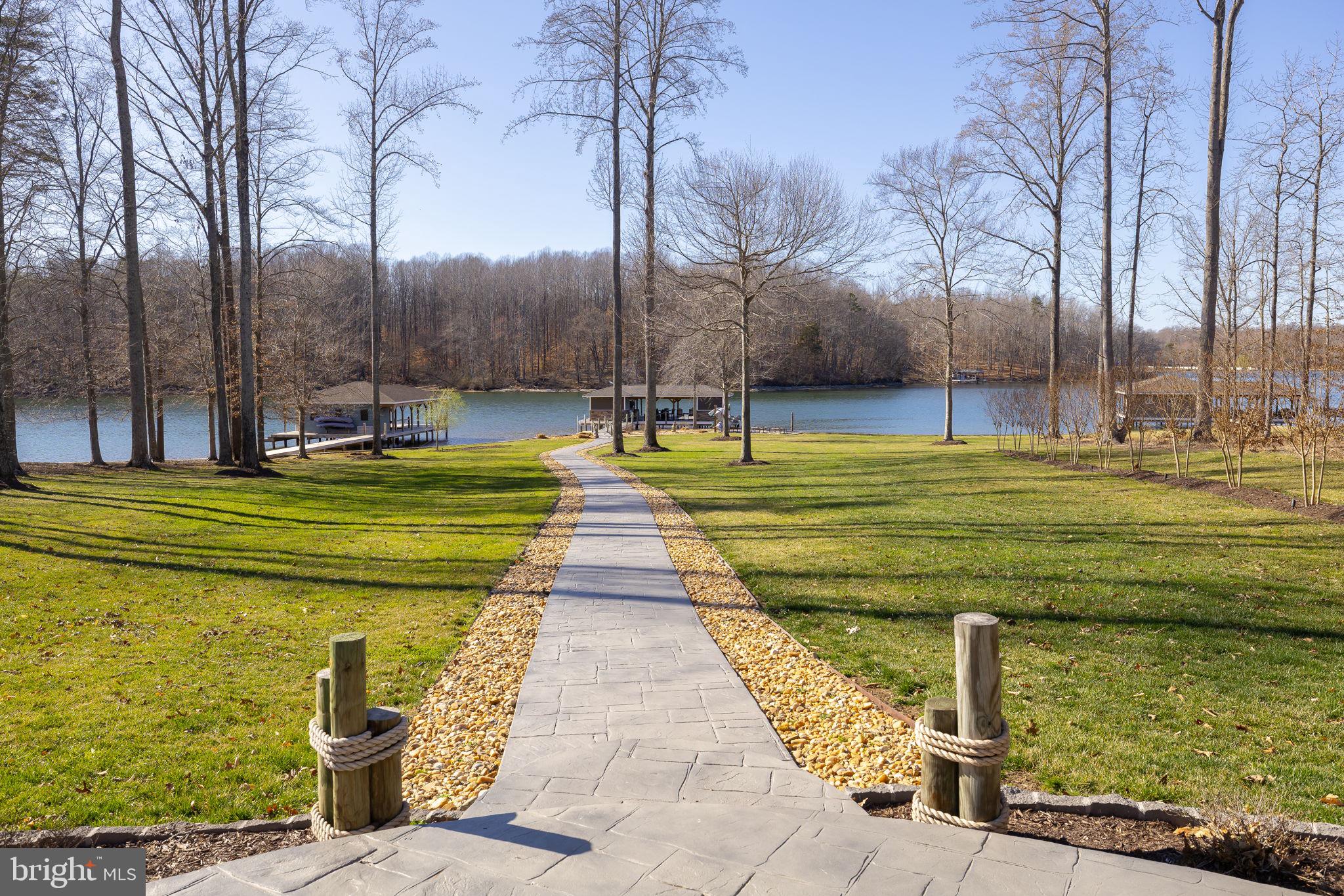 CUCKOO'S NEST - Residential