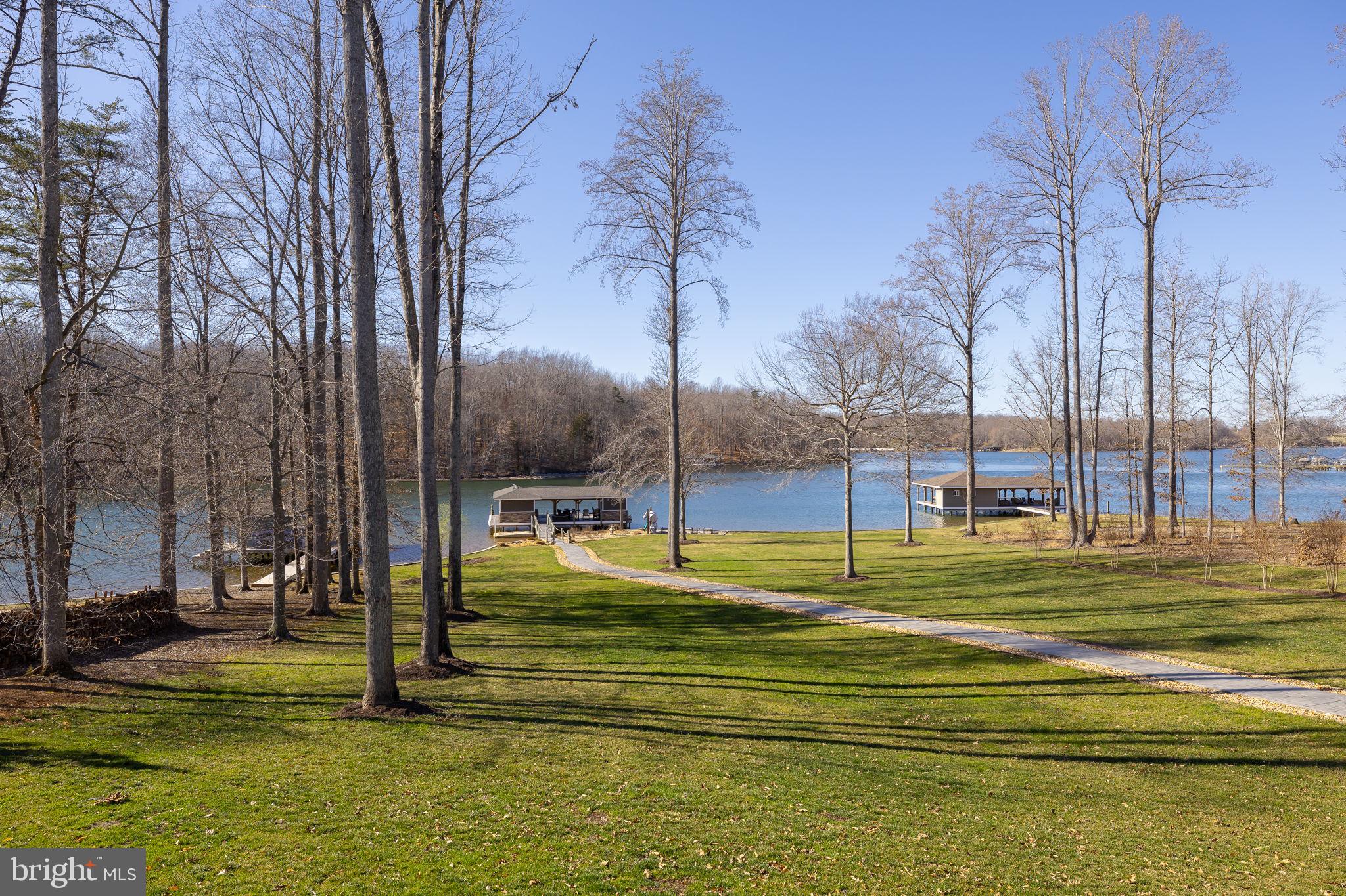 CUCKOO'S NEST - Residential