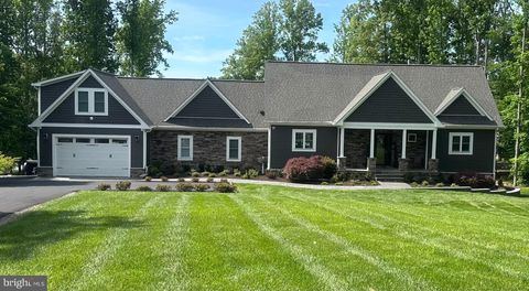 144 ROSE CIRCLE BUMPASS VA 23024