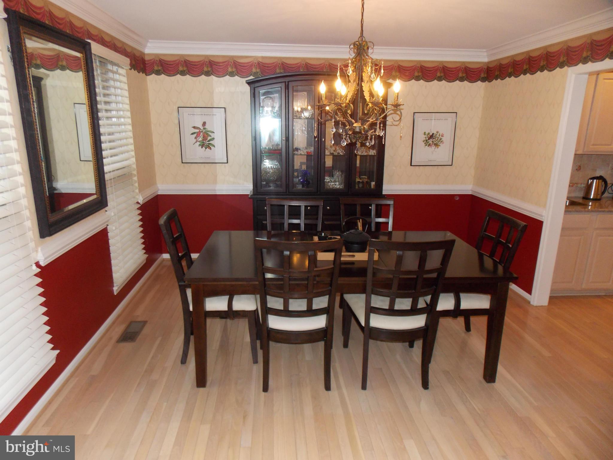 ASHBURN VILLAGE - Residential