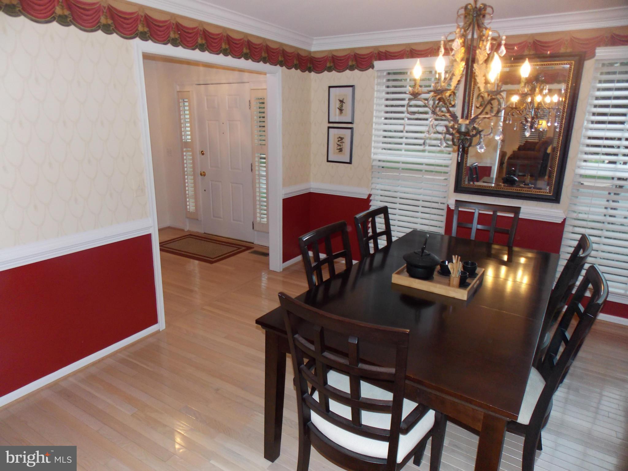 ASHBURN VILLAGE - Residential