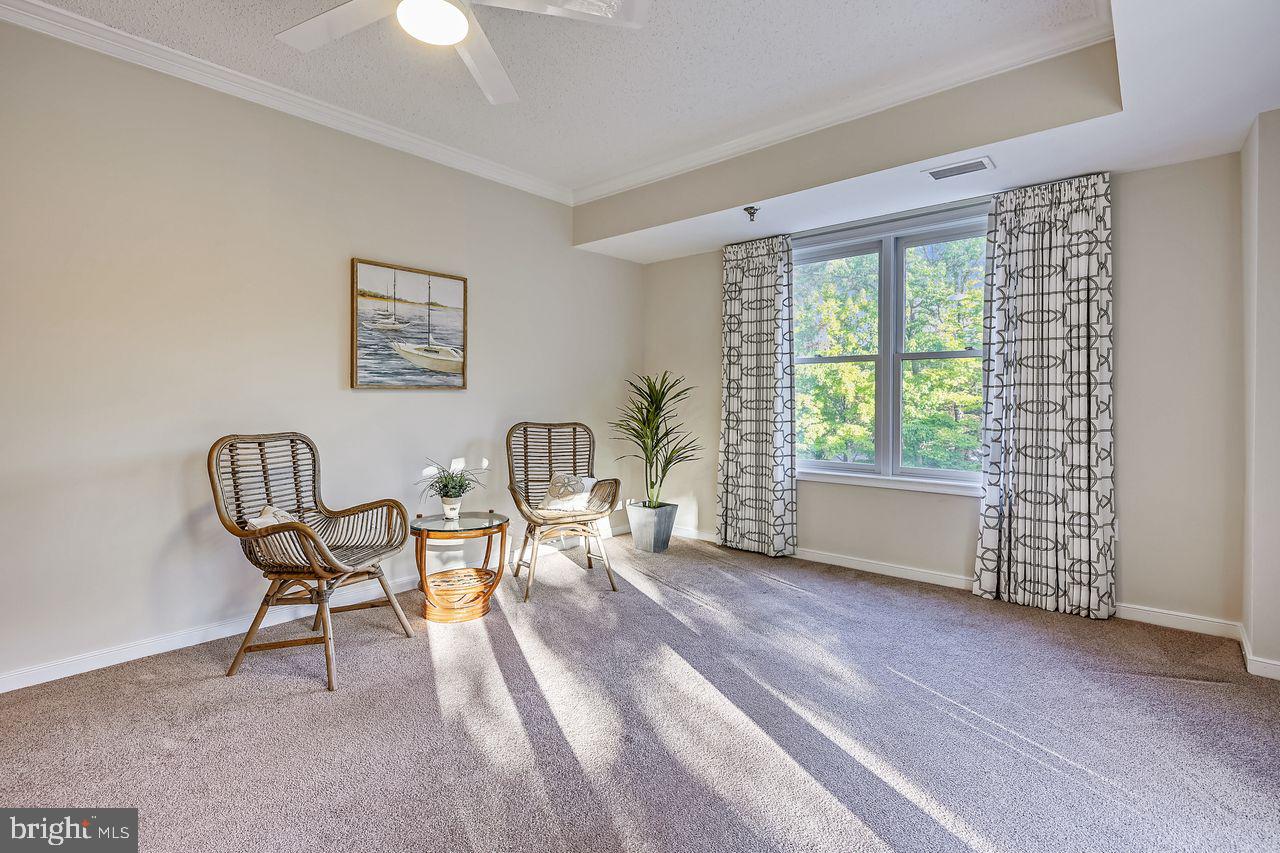 MCKINSEY PARK - Residential