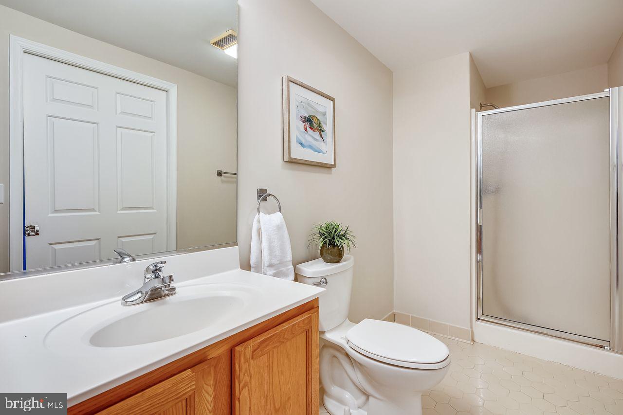 MCKINSEY PARK - Residential