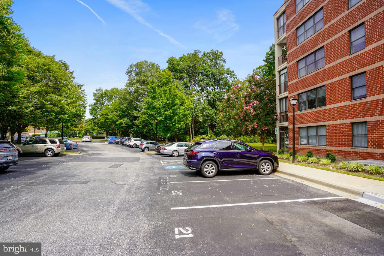 MCKINSEY PARK - Residential