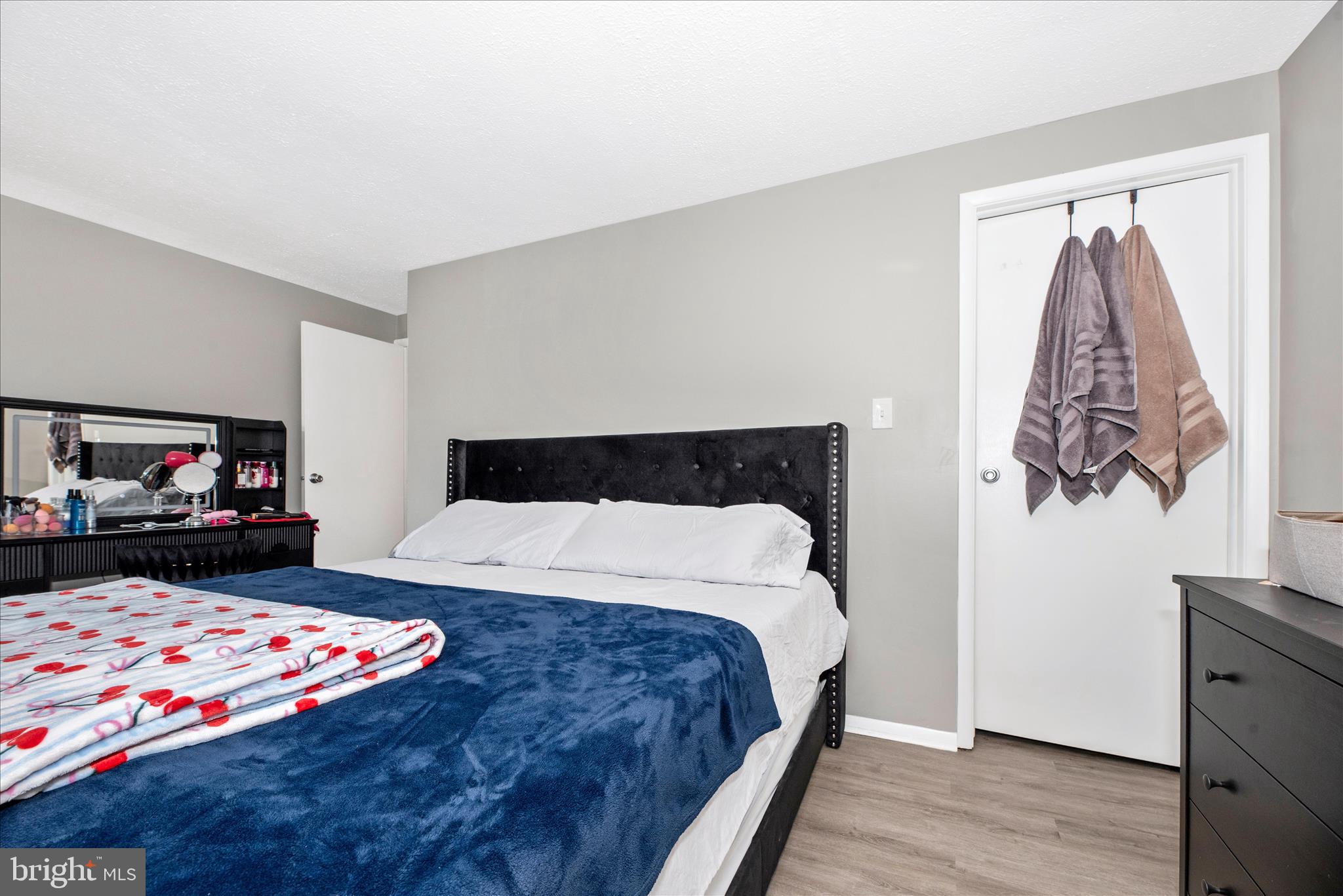 AMBER MEADOWS - Residential