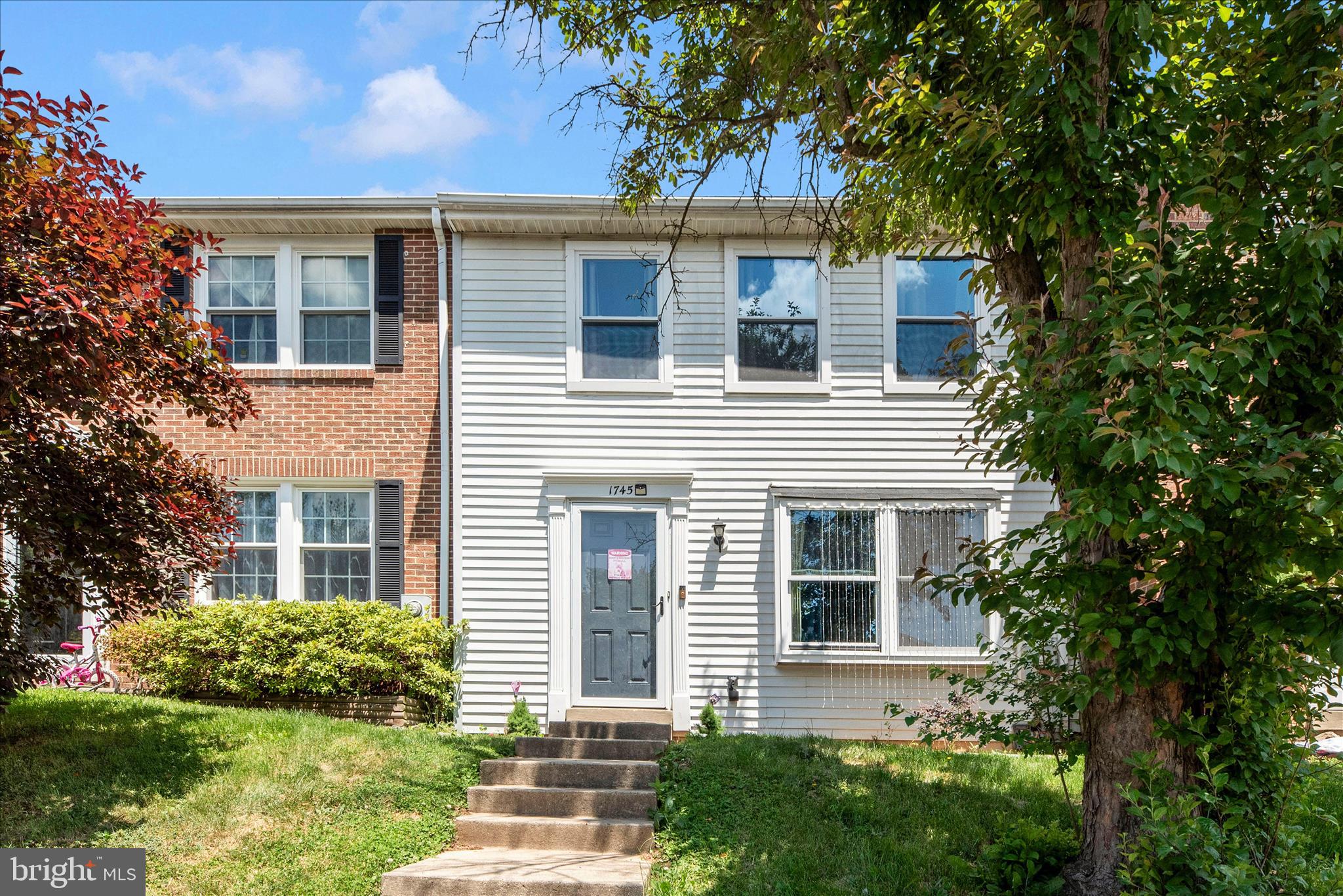 AMBER MEADOWS - Residential
