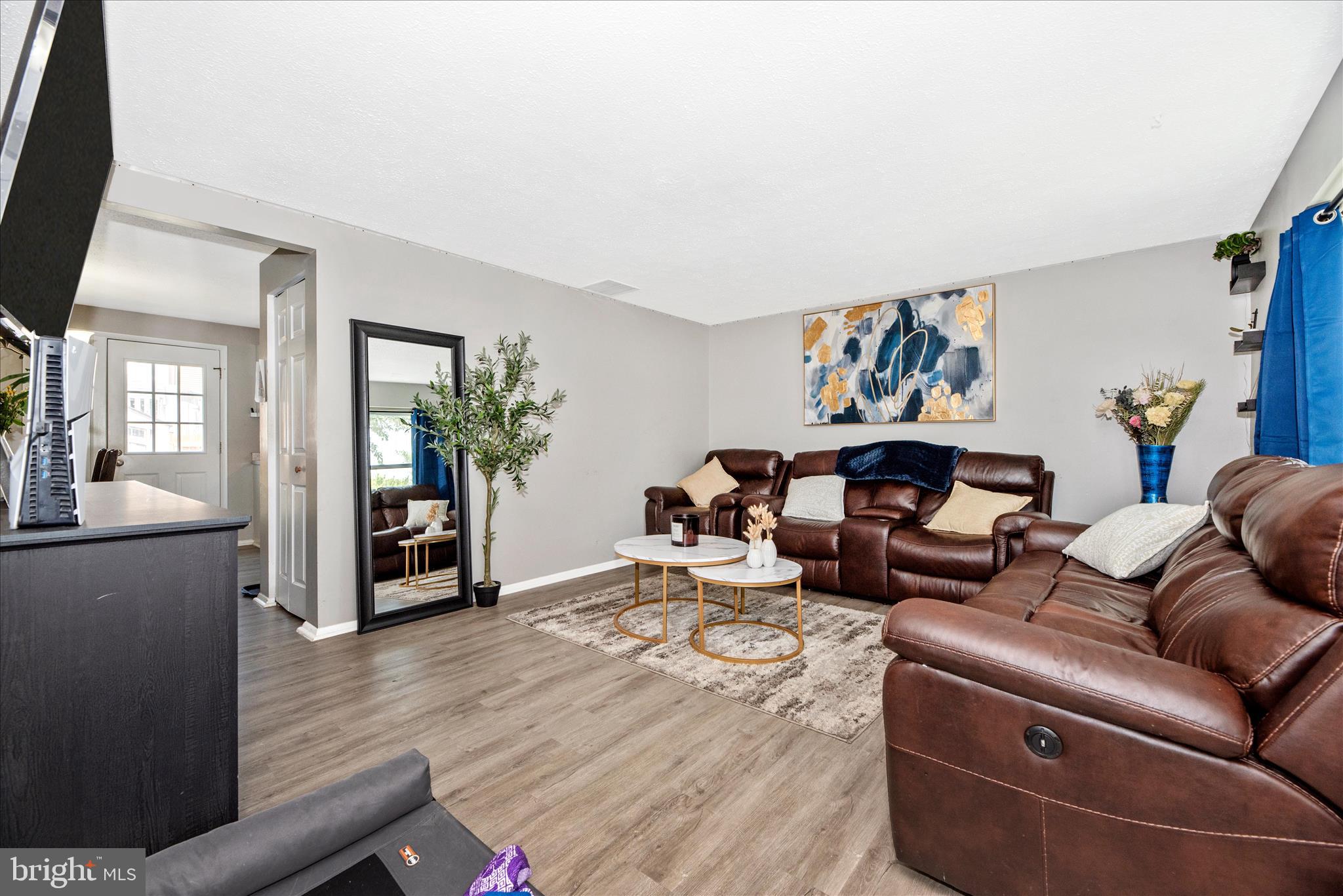 AMBER MEADOWS - Residential