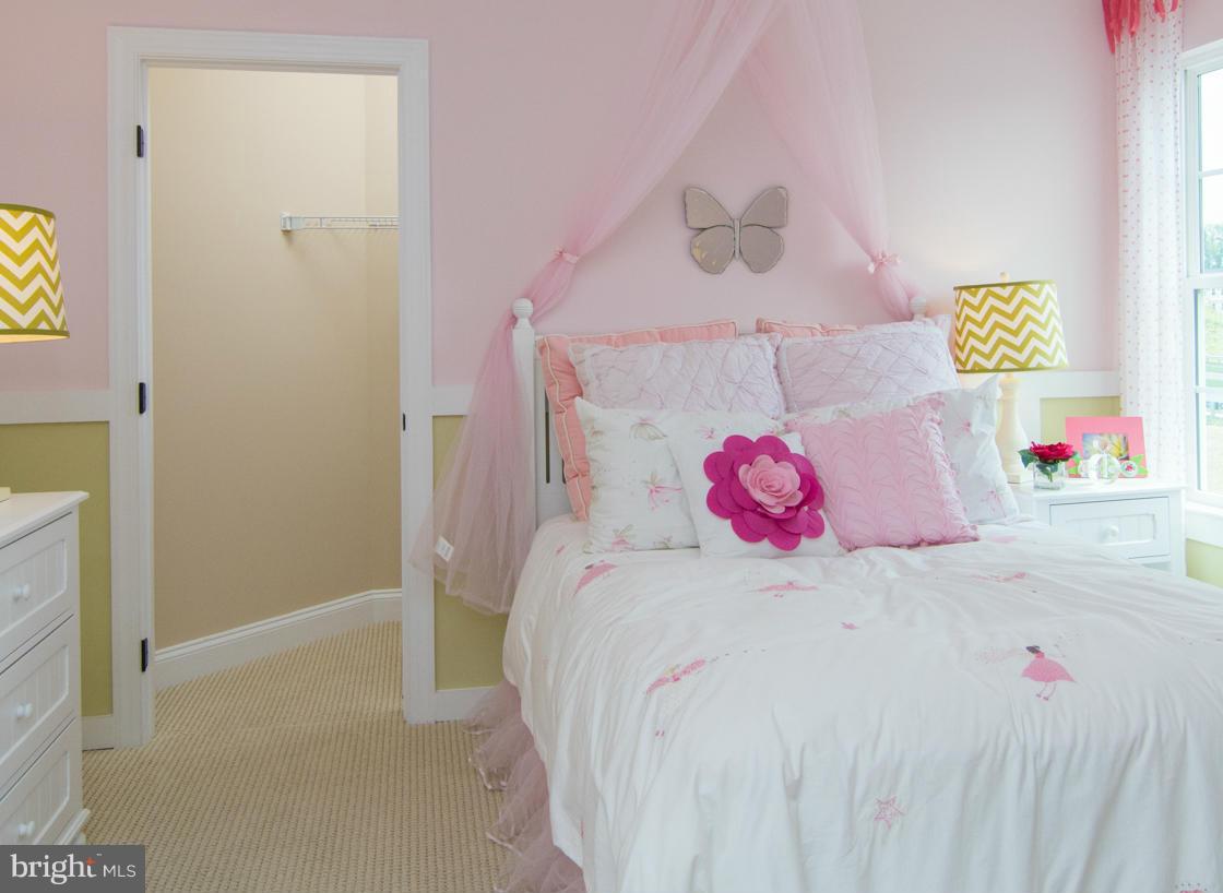 CABIN BRANCH - Residential