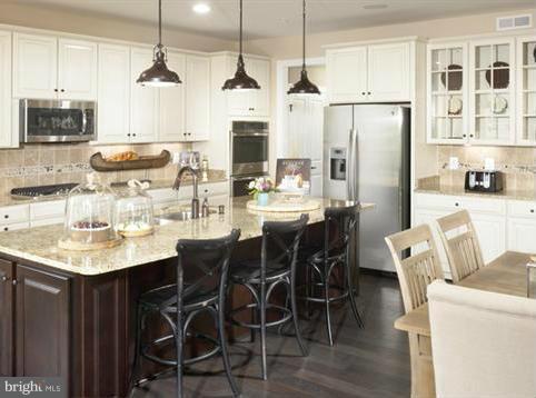 CABIN BRANCH - Residential