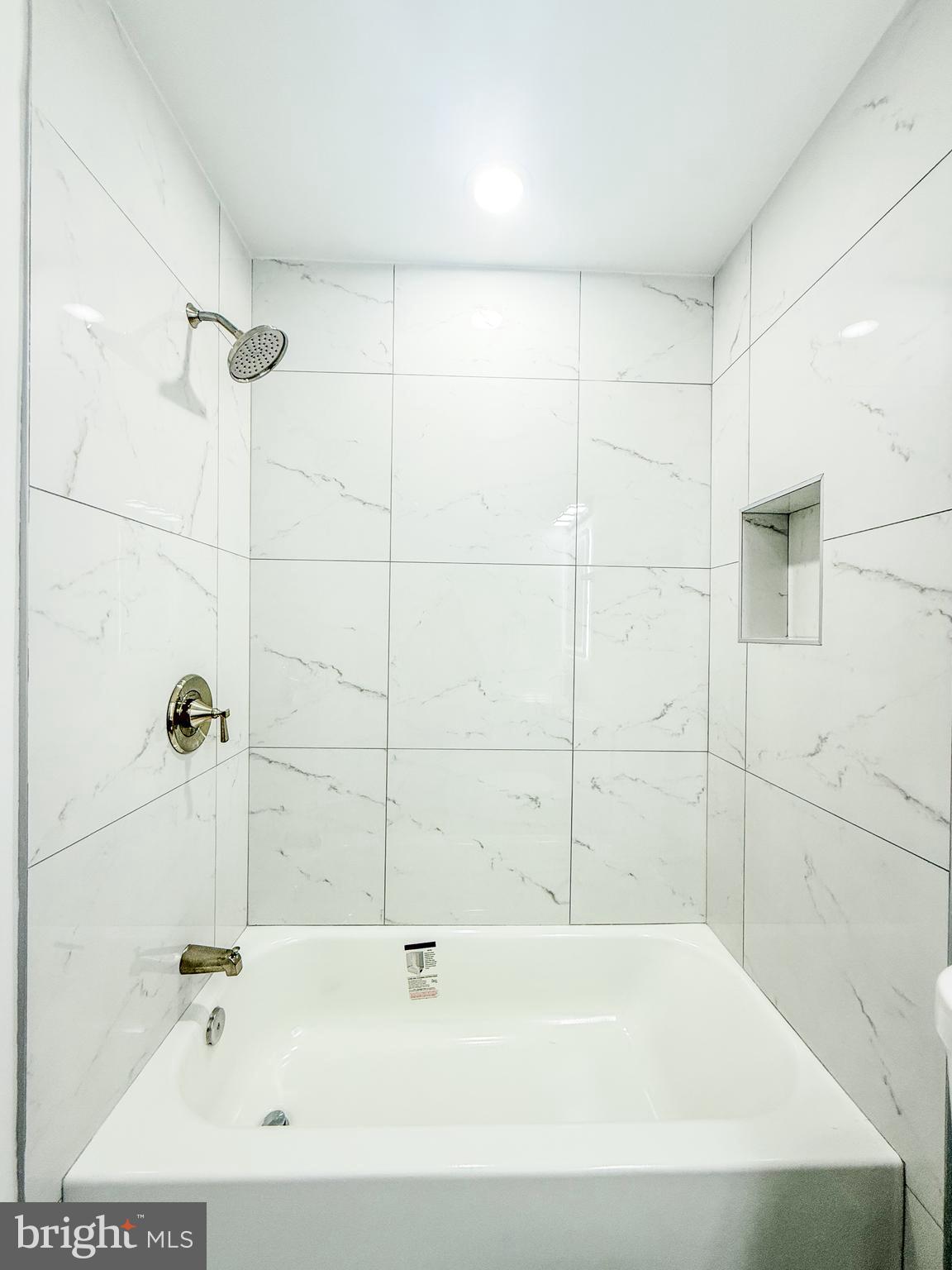 BROADWAY EAST - Residential