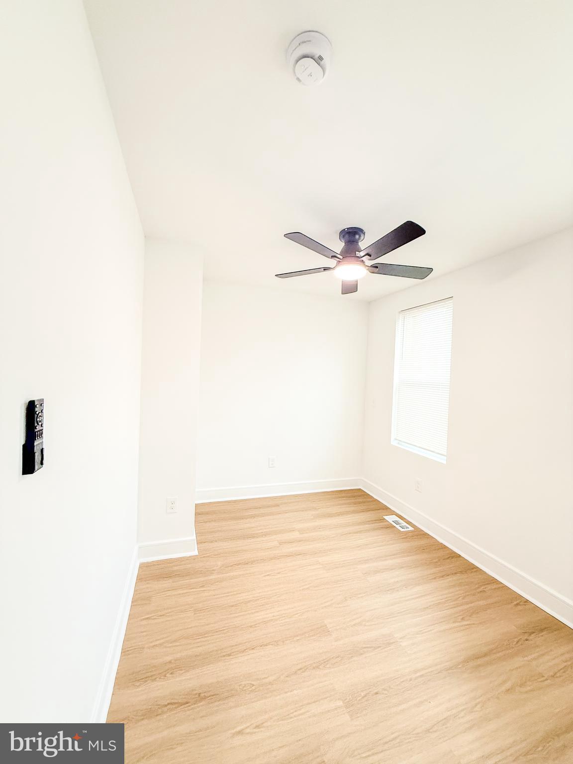 BROADWAY EAST - Residential